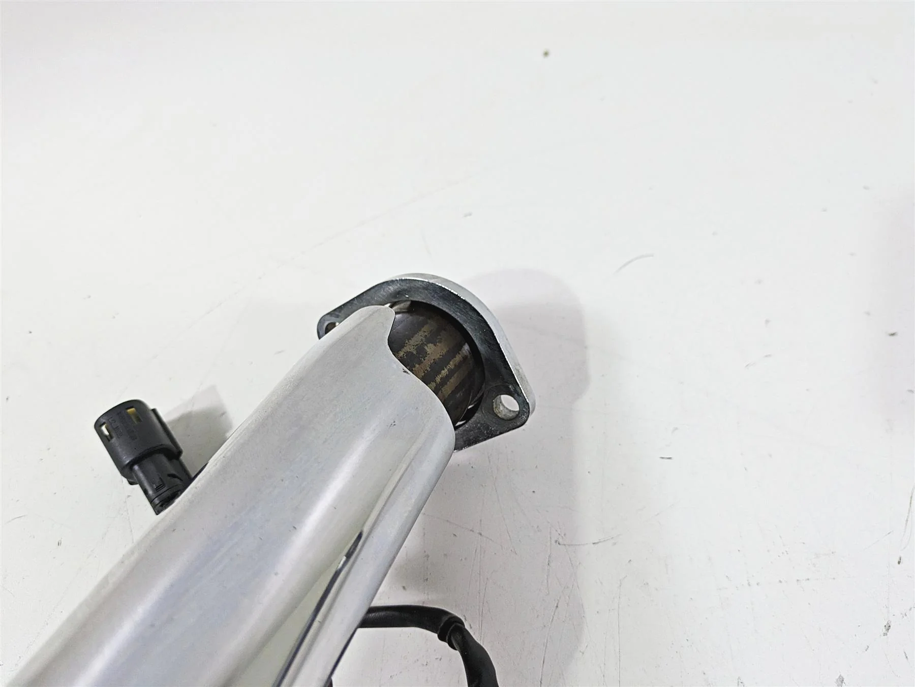 2021 Harley Softail FLSL Slim Oem Exhaust Header & Heat Shields 65600248 - Image 10