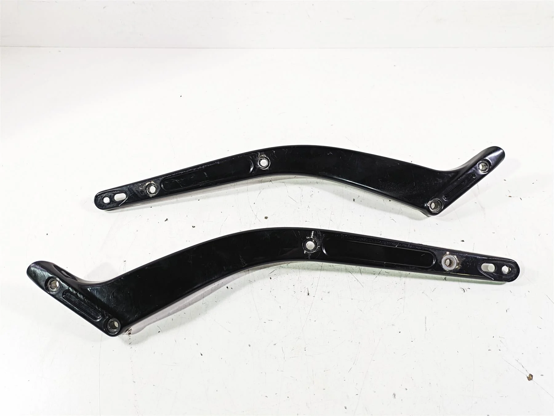 2021 Harley Softail FLSL Slim Rear Fender Braces Struts 59500422 59500423