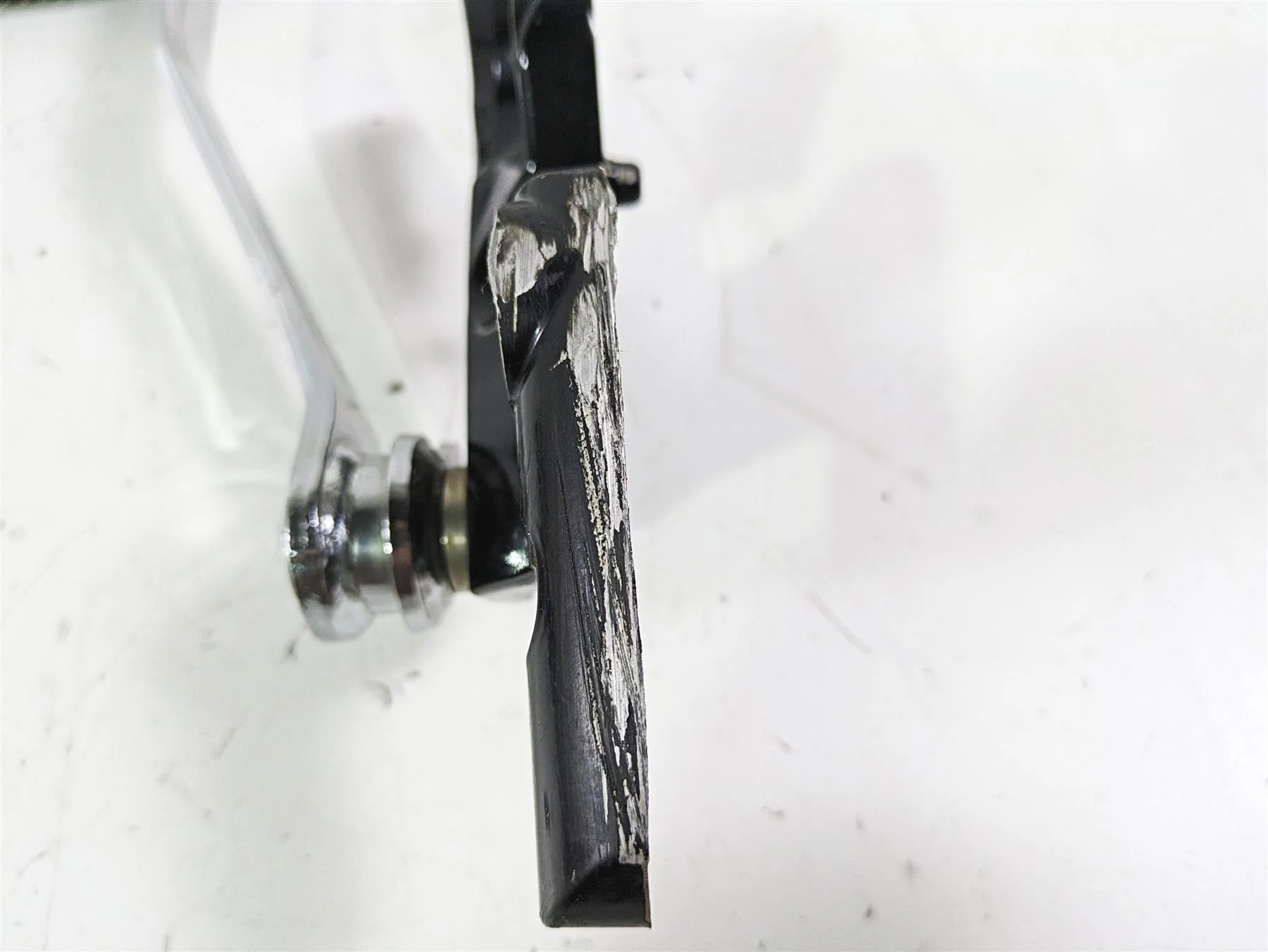 2021 Harley Softail FLSL Slim Right Floorboard & Brake Pedal 50500737 50600202 - Image 11