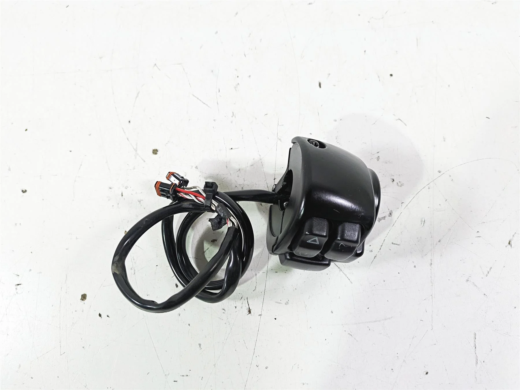 2021 Harley Softail FLSL Slim Right Hand Control Switch     71500462 - Image 10