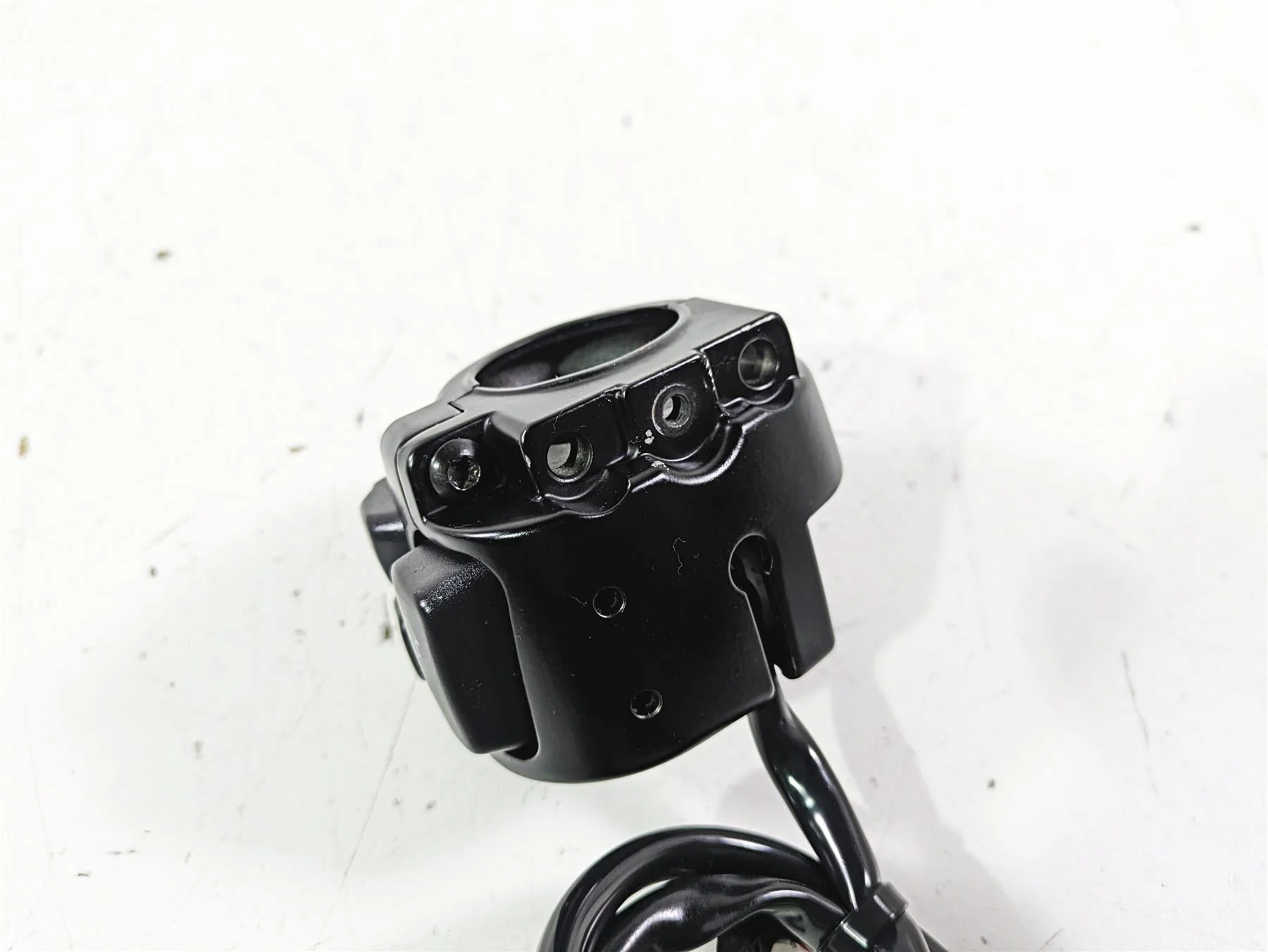 2021 Harley Softail FLSL Slim Right Hand Control Switch     71500462 - Image 11