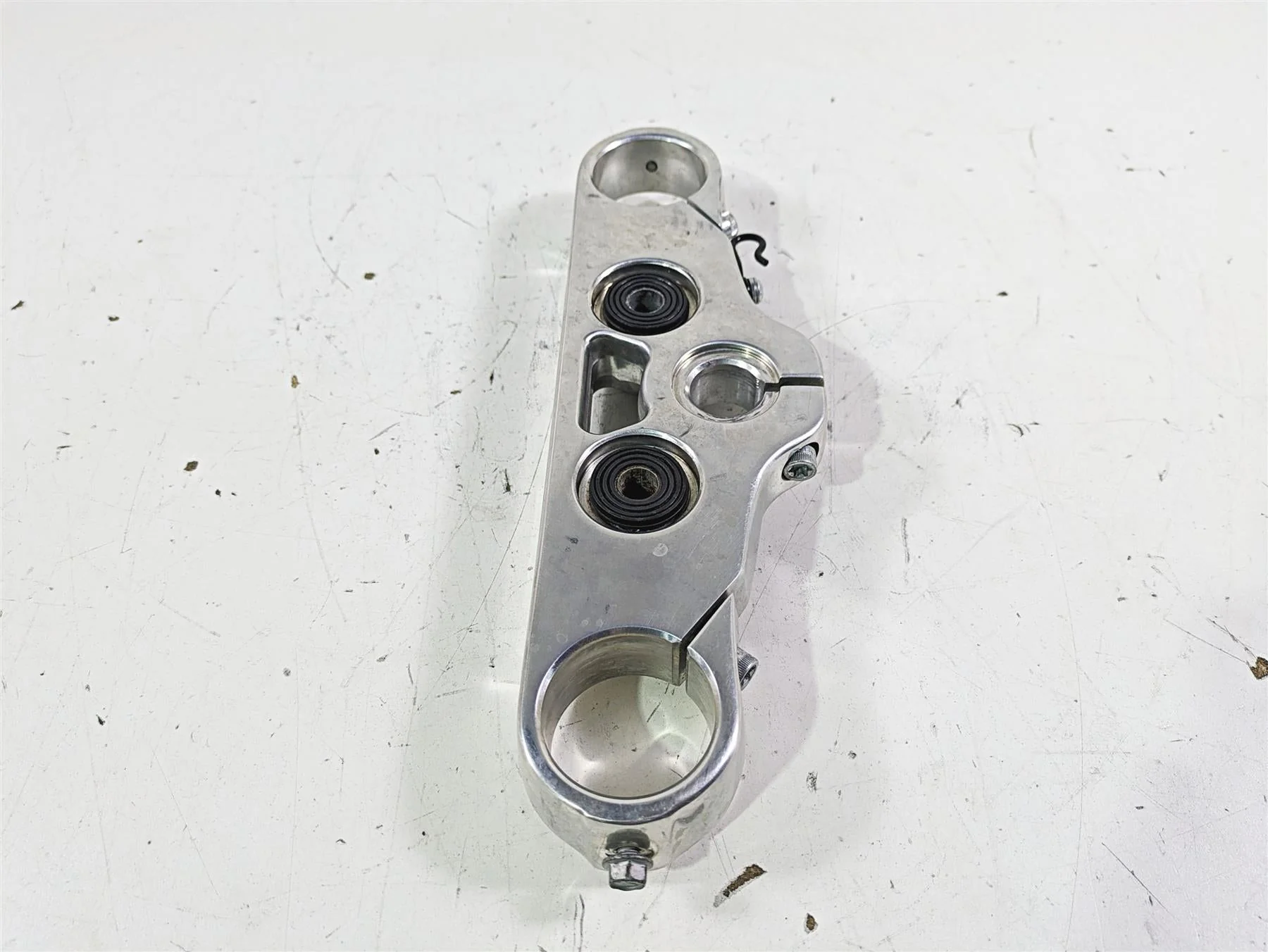 2021 Harley Softail FLSL Slim Upper Triple Tree Steering Clamp 45900144 - Image 2