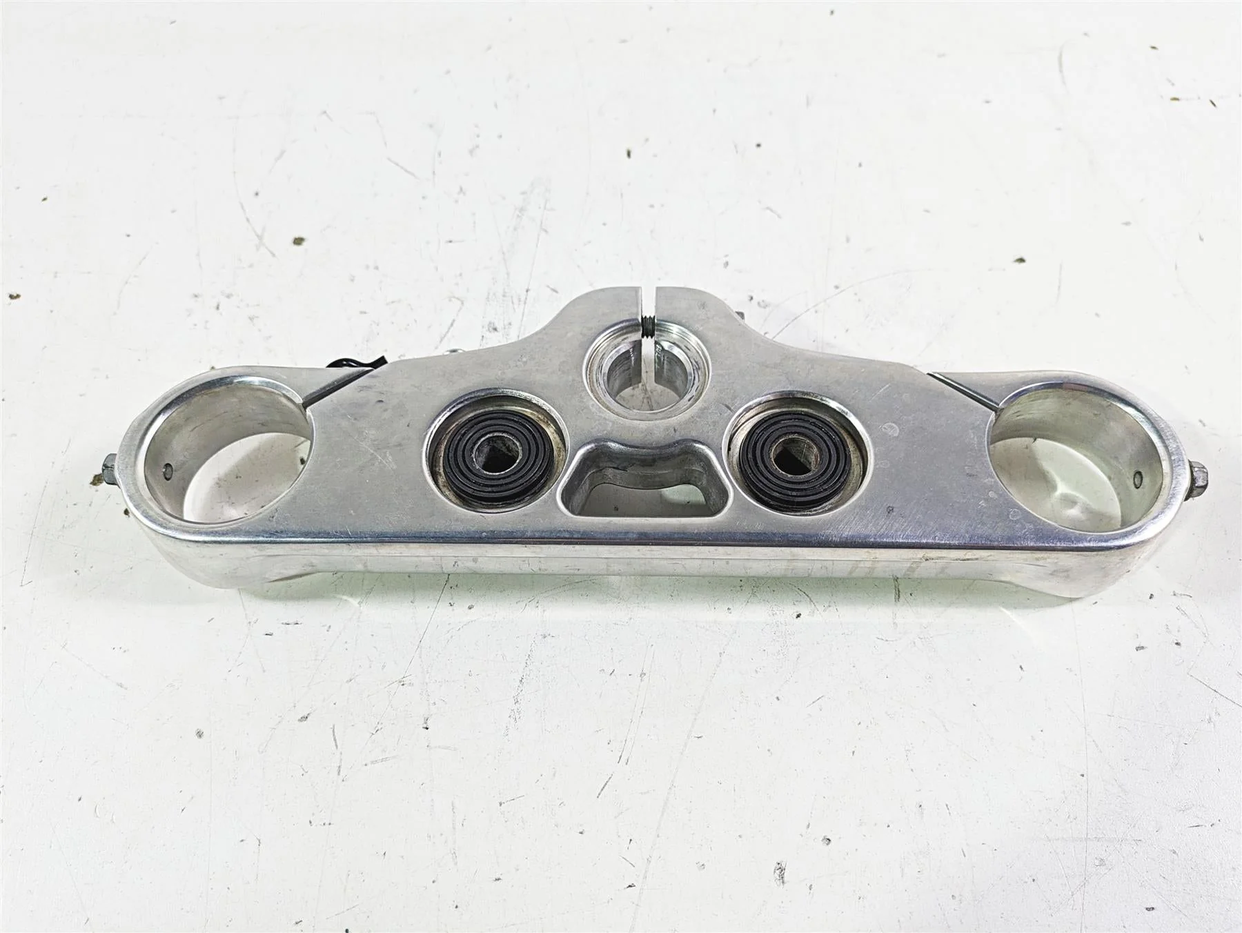 2021 Harley Softail FLSL Slim Upper Triple Tree Steering Clamp 45900144 - Image 3
