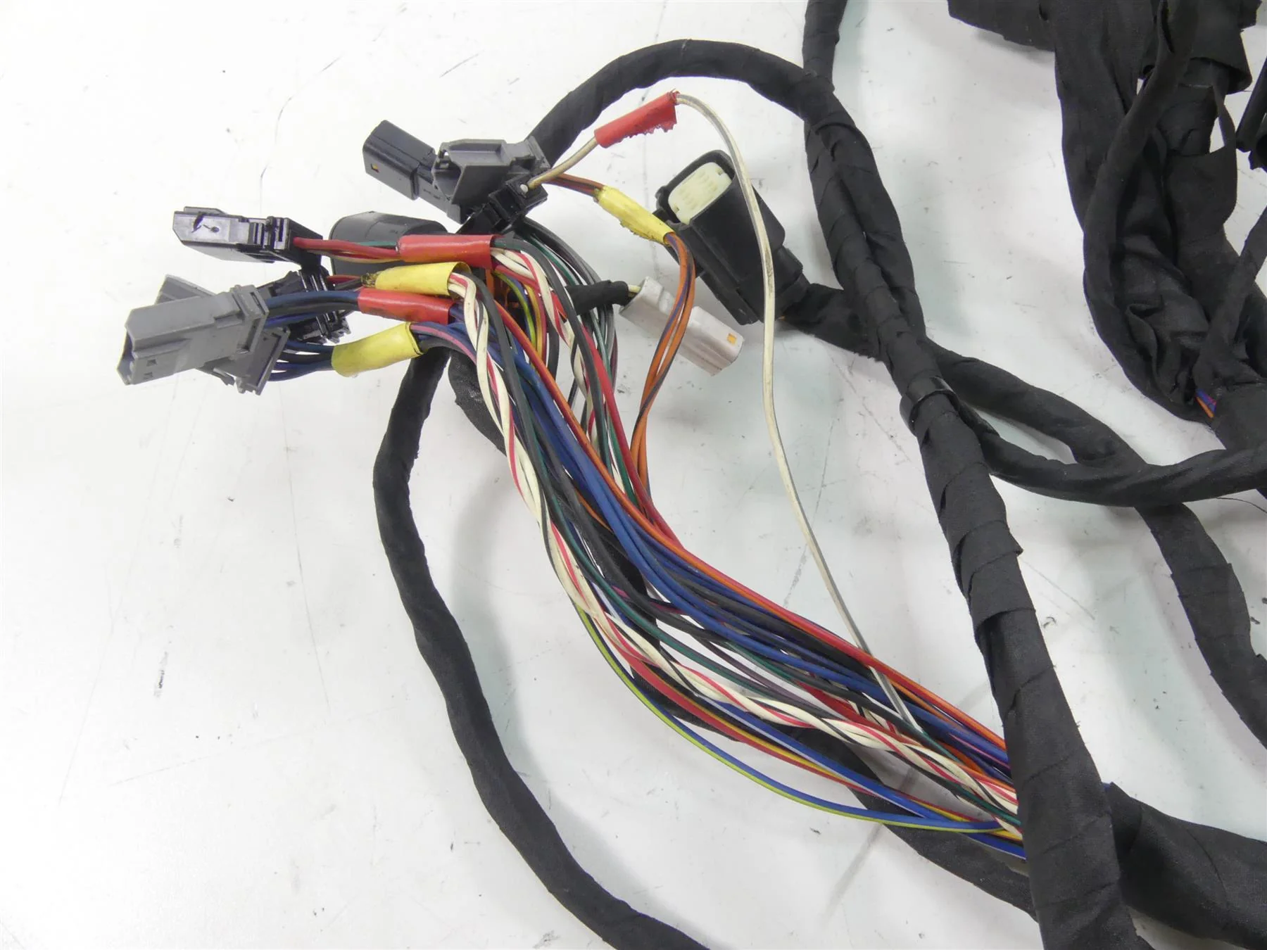 2021 Harley Softail FXBBS Street Bob Non ABS Wiring Harness -No Cuts 69202198 - Image 3