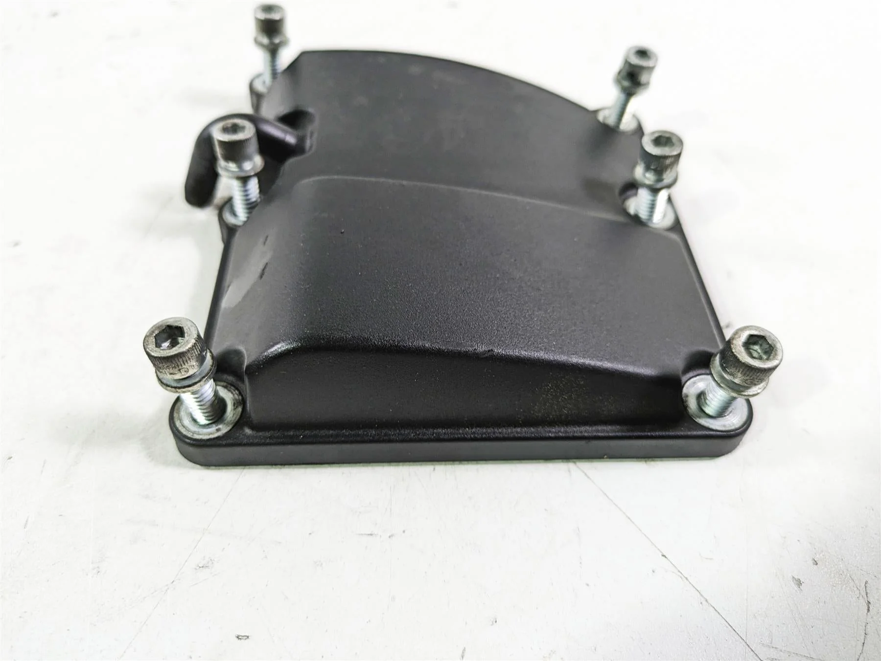 2021 Harley Softail FXBBS Street Bob Transmission Case Top Cover 34800045 - Image 4