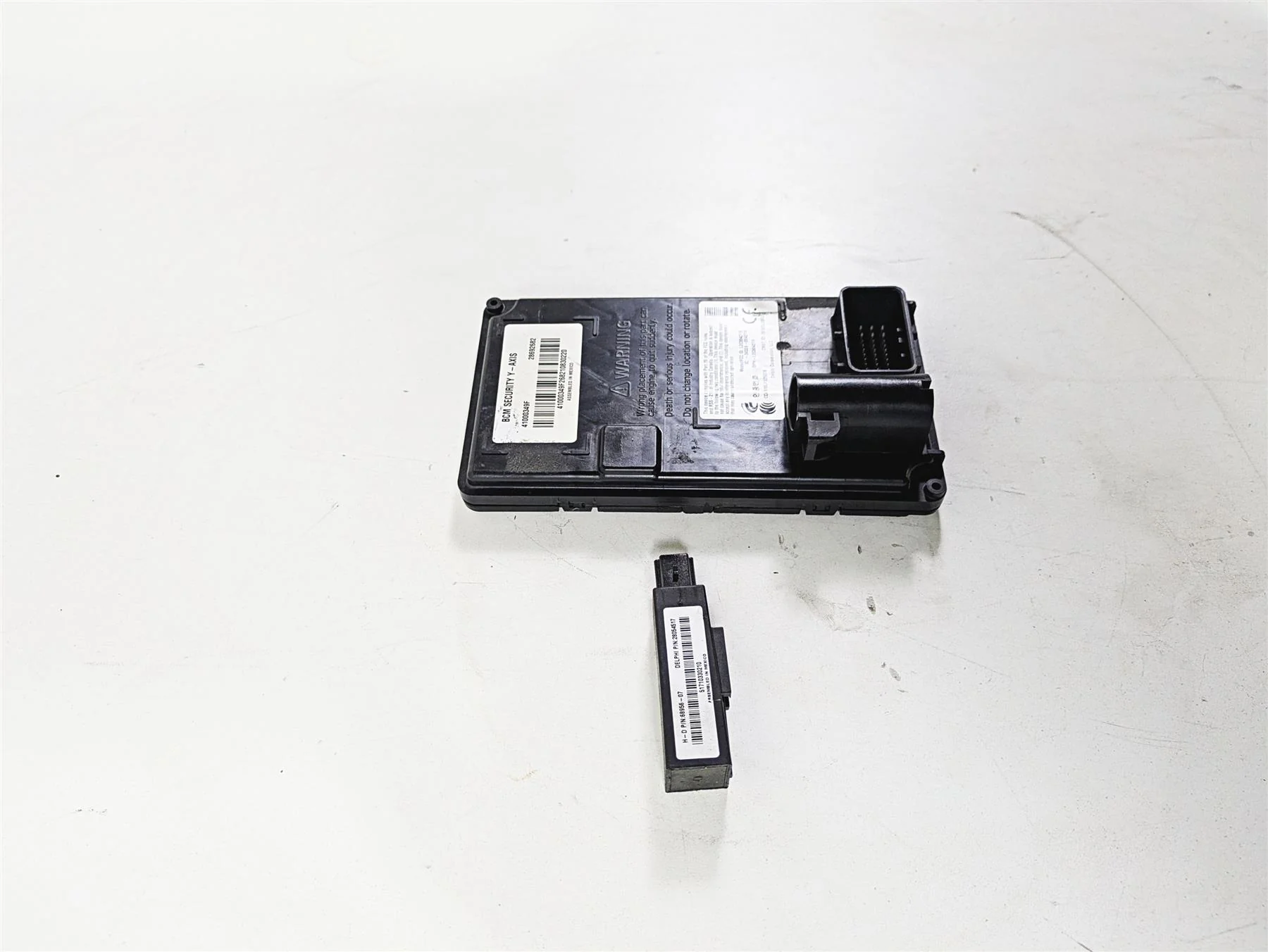 2021 Harley Softail FXST Standard Bcm Security Module Y-Axis - No Fob 41000349F - Image 2