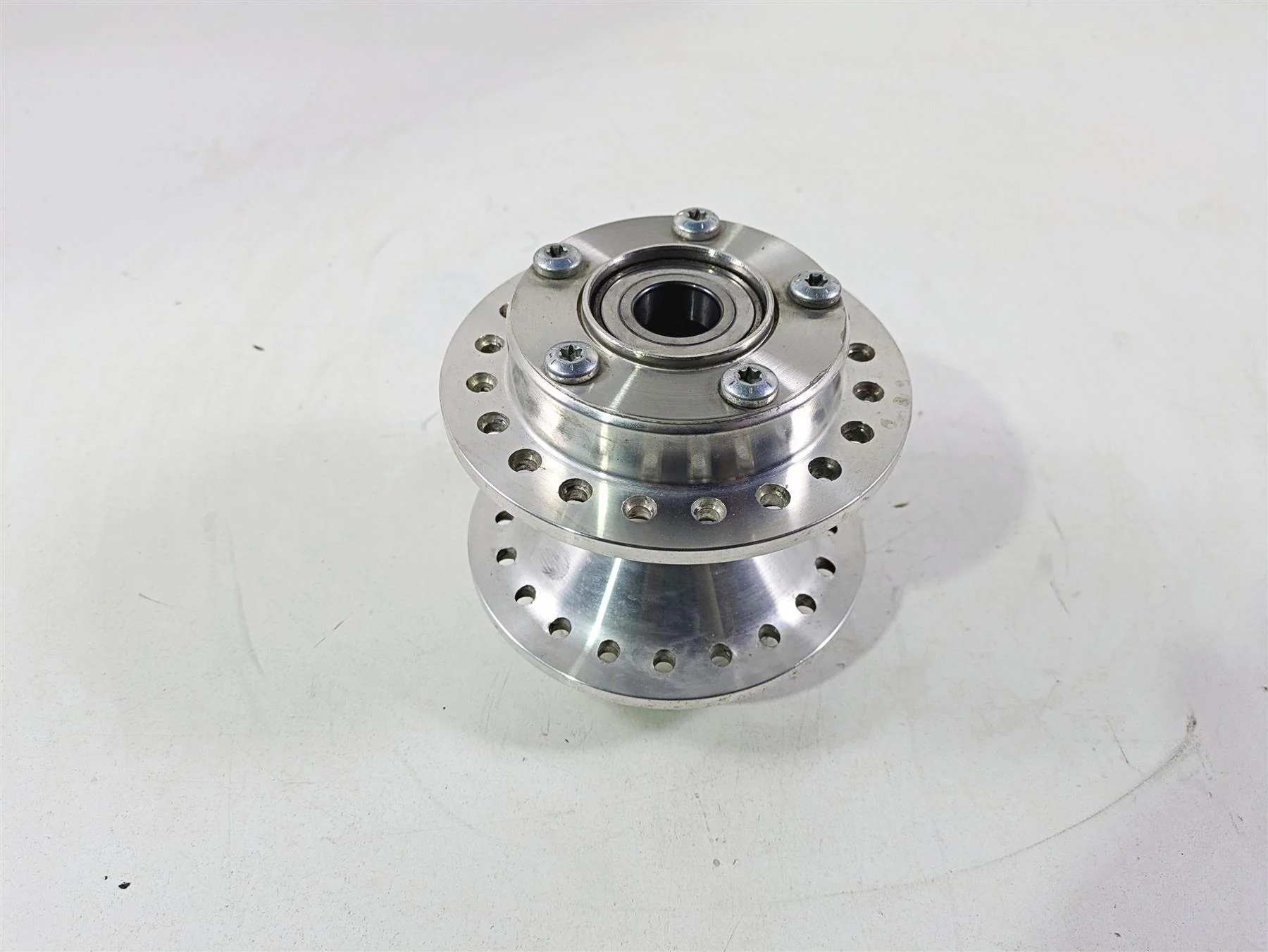 2021 Harley Softail FXST Standard Front Wheel Rim Hub 43300813