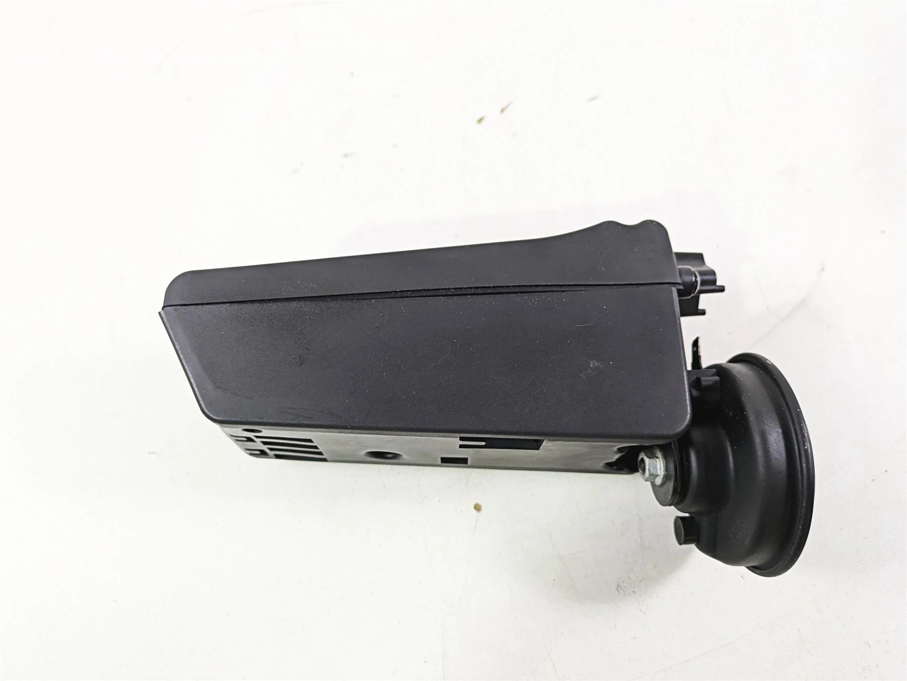 2021 Harley Softail FXST Standard Horn & Wiring Box 69202599 69000095 - Image 12