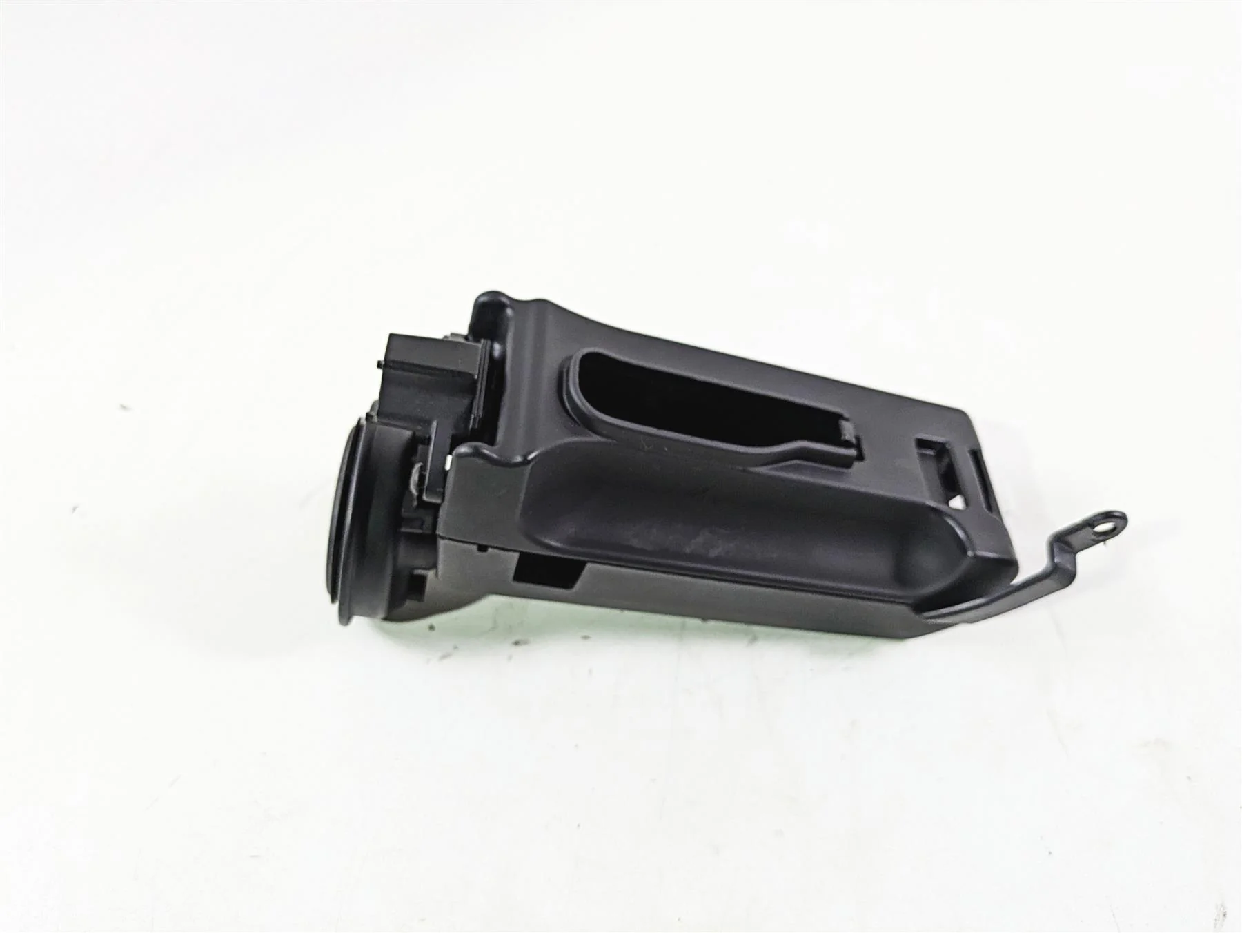 2021 Harley Softail FXST Standard Horn & Wiring Box 69202599 69000095 - Image 2
