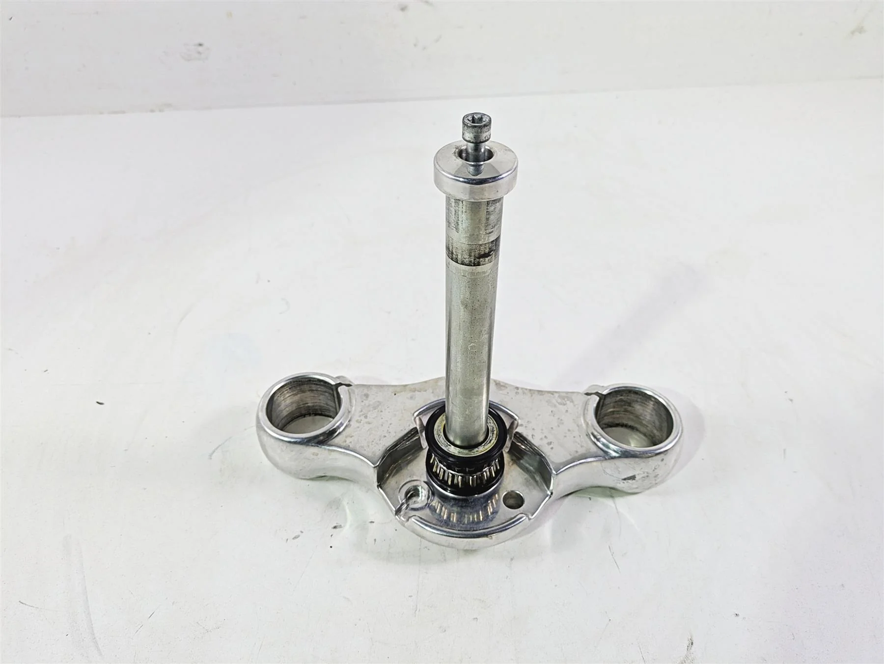 2021 Harley Softail FXST Standard Lower Triple Tree Steering Clamp 45900299