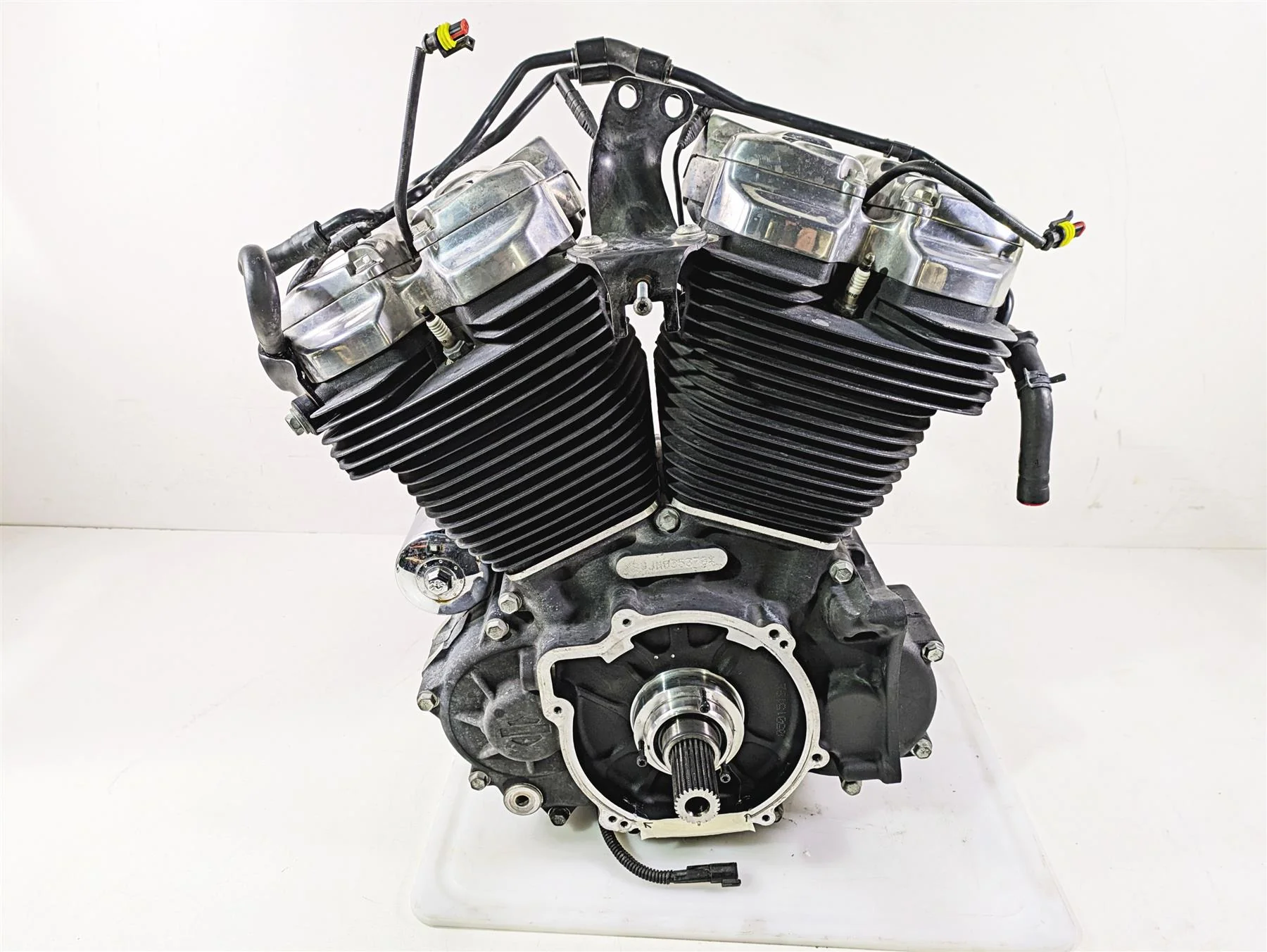 2021 Harley Softail FXST Standard Milwaukee 8 107ci Engine Motor - 19k 16200646 - Image 4