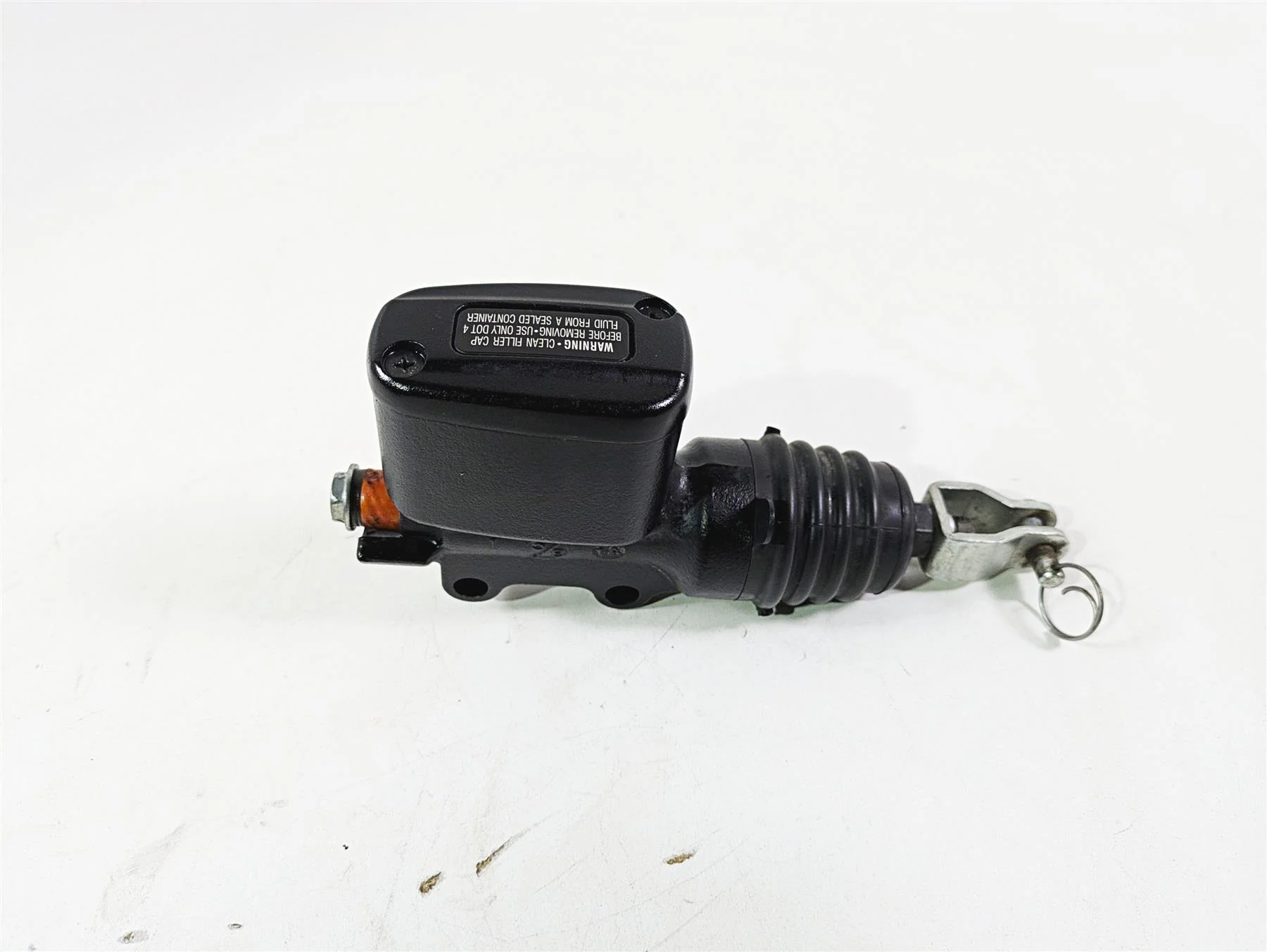 2021 Harley Softail FXST Standard Rear Brake Master Cylinder 5/8" 41700460 - Image 4