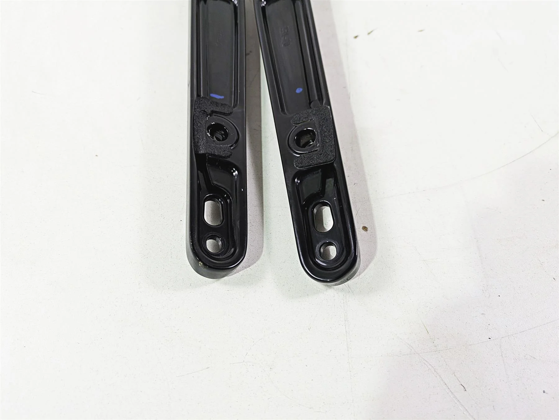 2021 Harley Softail FXST Standard Rear Fender Braces Struts 5950042 59500423 - Image 12