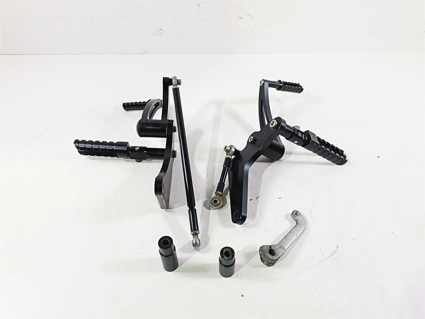 2021 Harley Softail FXST Standard Tarazon Fw Control Footrests - Read ?RSHD-SB18