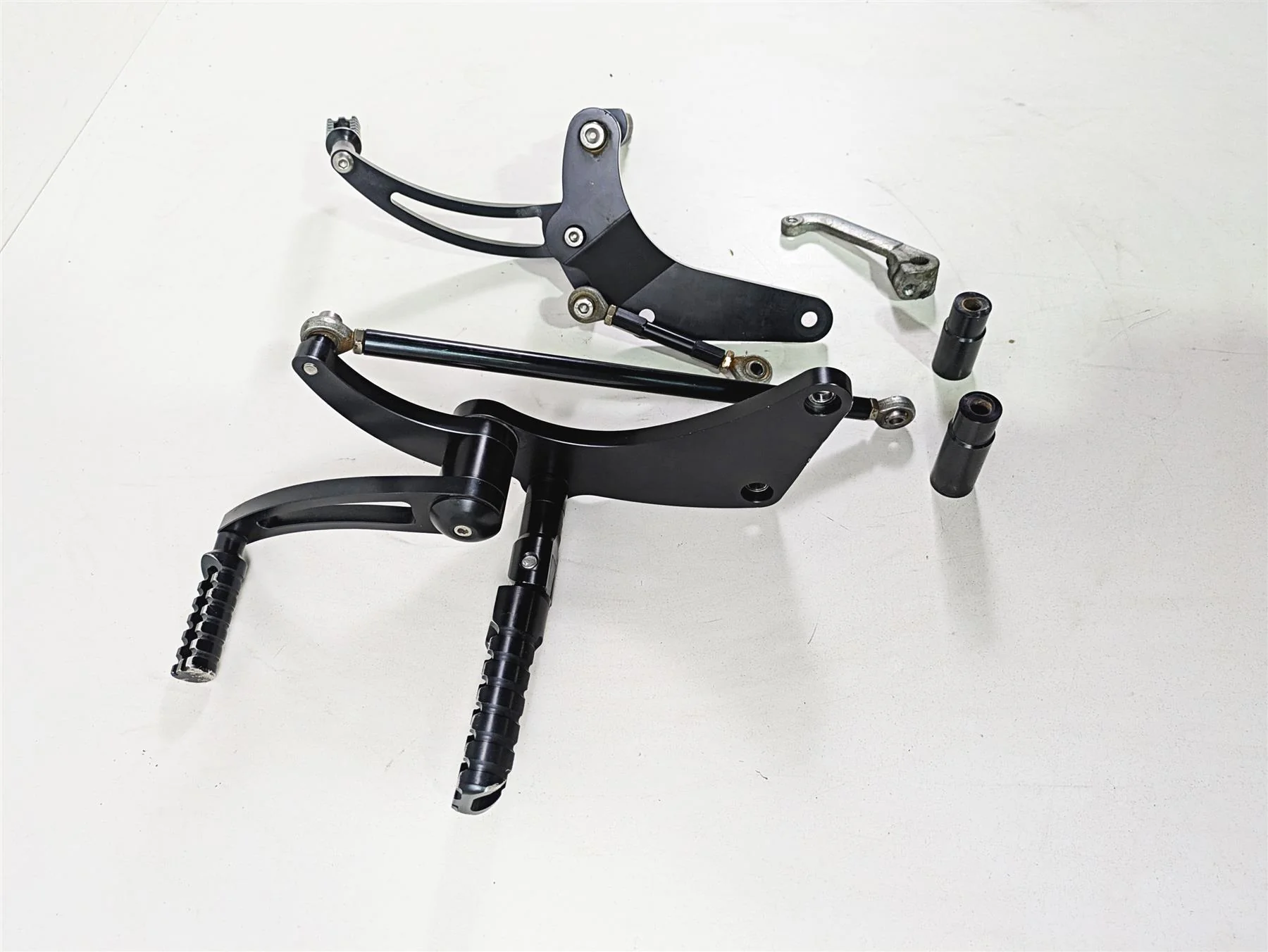 2021 Harley Softail FXST Standard Tarazon Fw Control Footrests - Read ?RSHD-SB18 - Image 2