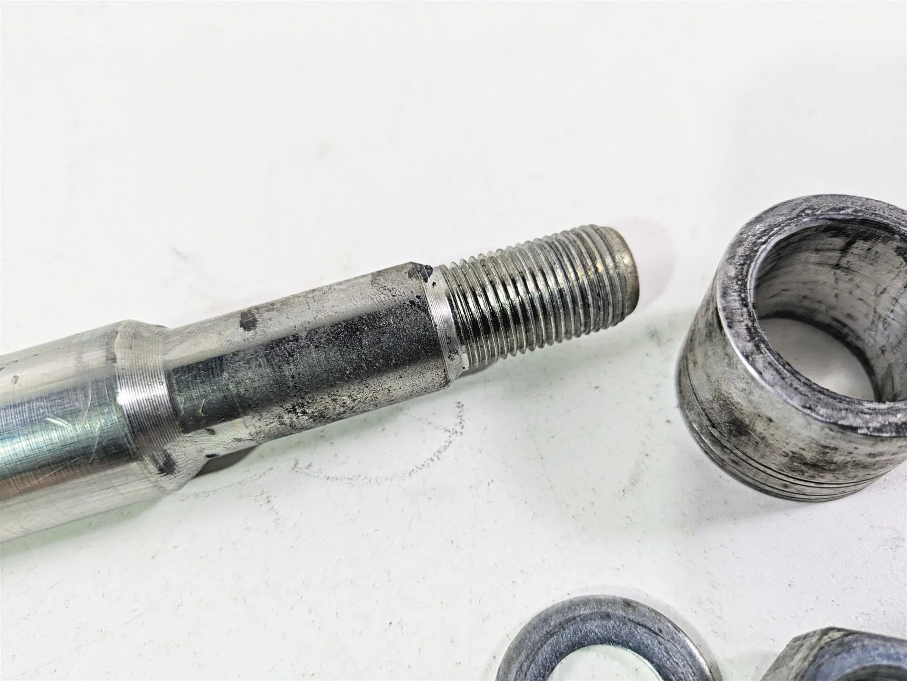 2021 Harley Touring FLTRX Road Glide Front Axle Wheel Spindle 25Mm 41547-07A - Image 7