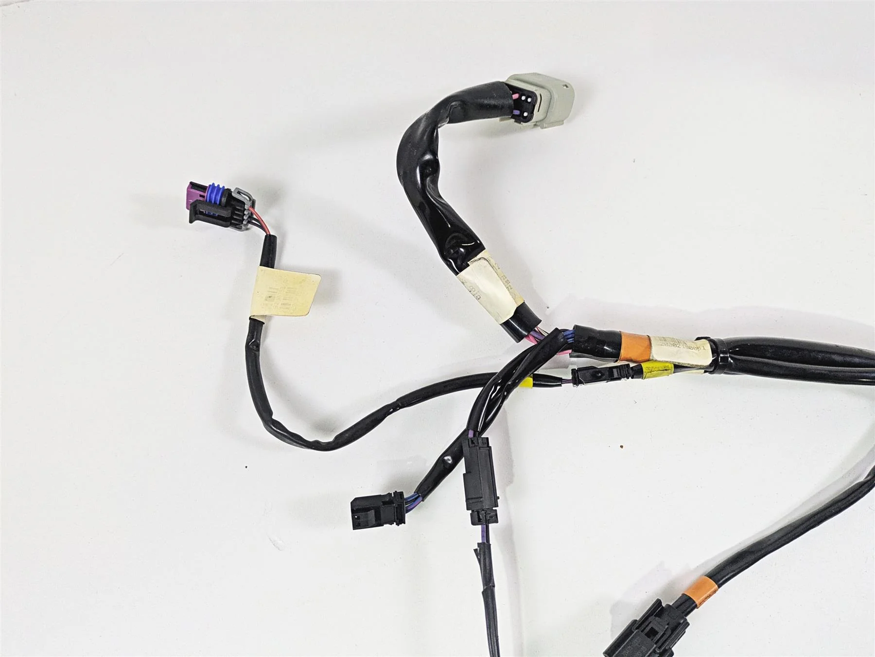 2021 Harley Touring FLTRX Road Glide Front Fairing Wiring Harness 69200122A - Image 3