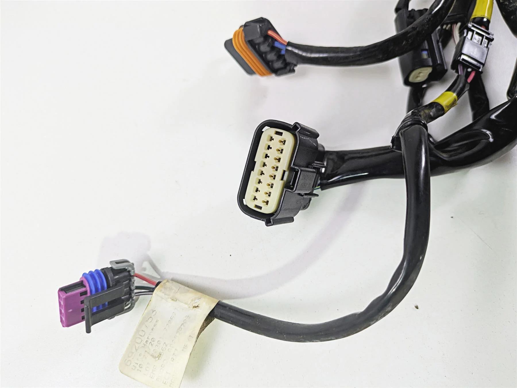 2021 Harley Touring FLTRX Road Glide Front Fairing Wiring Harness 69200122A - Image 9