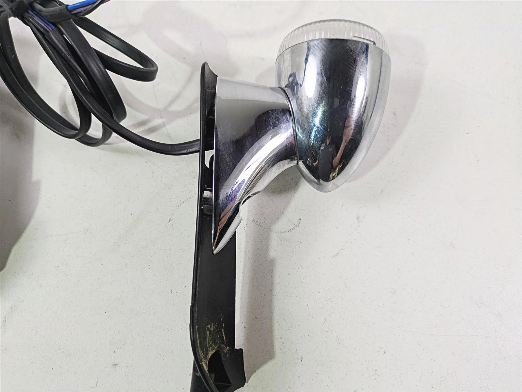 2021 Harley Touring FLTRX Road Glide Front Led Blinker & Mount Set 67800512 - Image 7