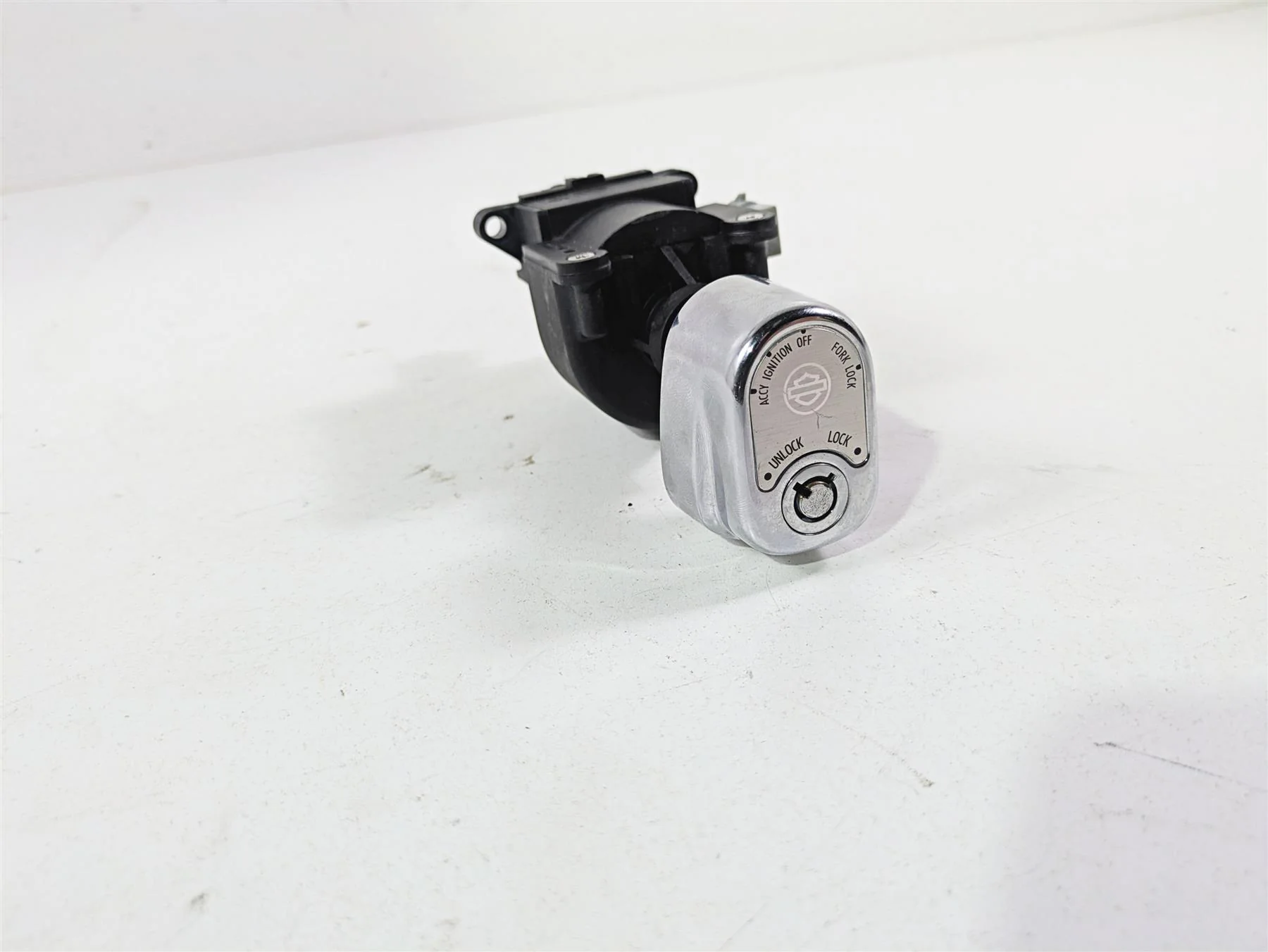 2021 Harley Touring FLTRX Road Glide Ignition Switch Lock Set - Vin 71400012B - Image 12