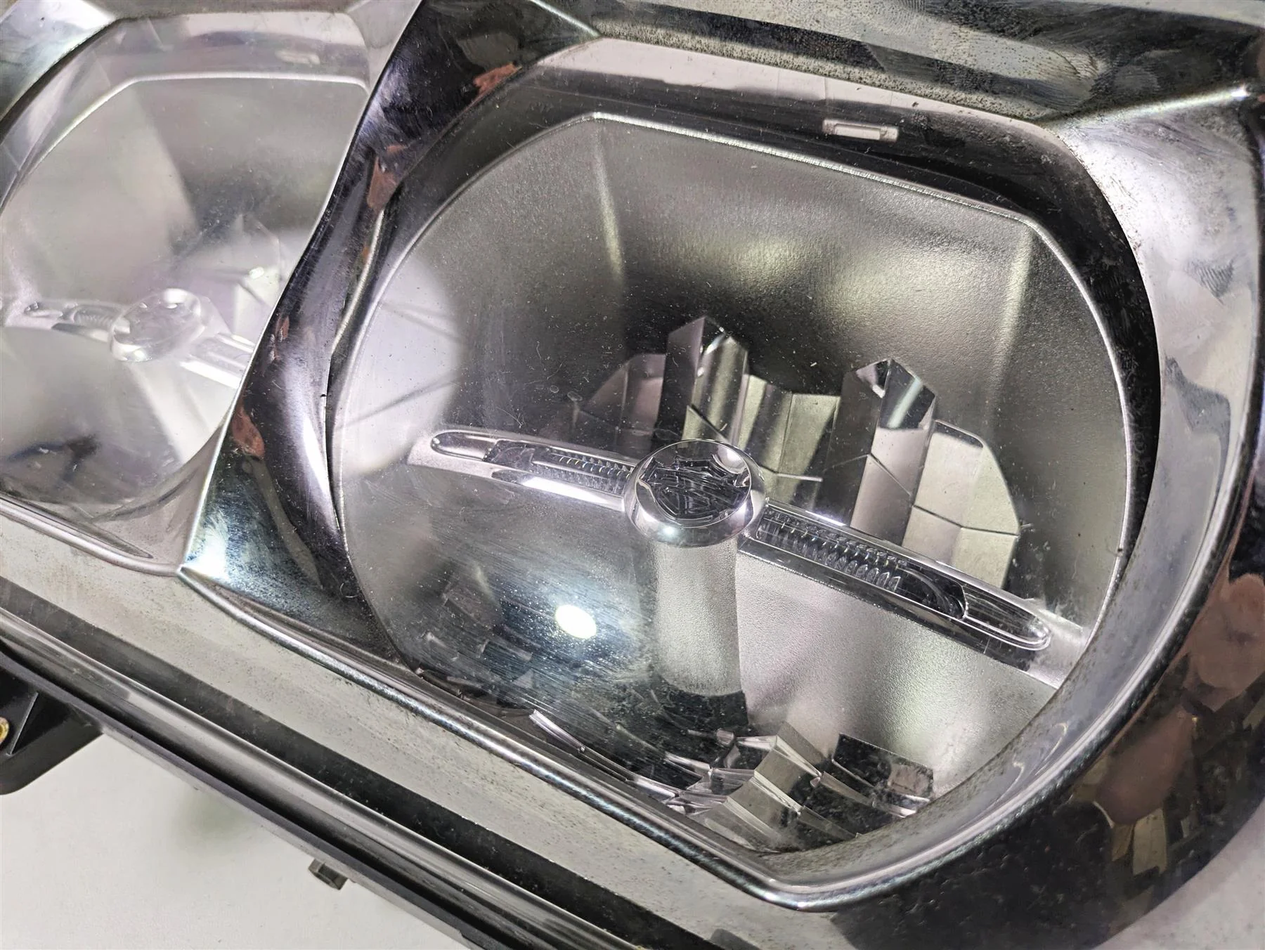 2021 Harley Touring FLTRX Road Glide Nice Head Light Lamp Headlight 67700199 - Image 7