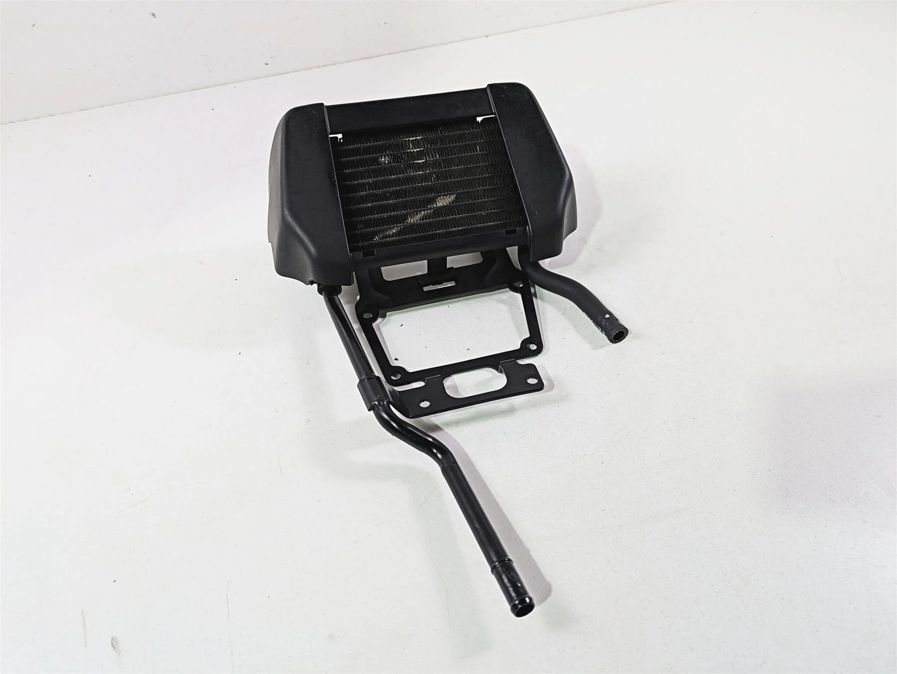 2021 Harley Touring FLTRX Road Glide Oil Cooler + Lines & Cover Set 62700196 - Image 11