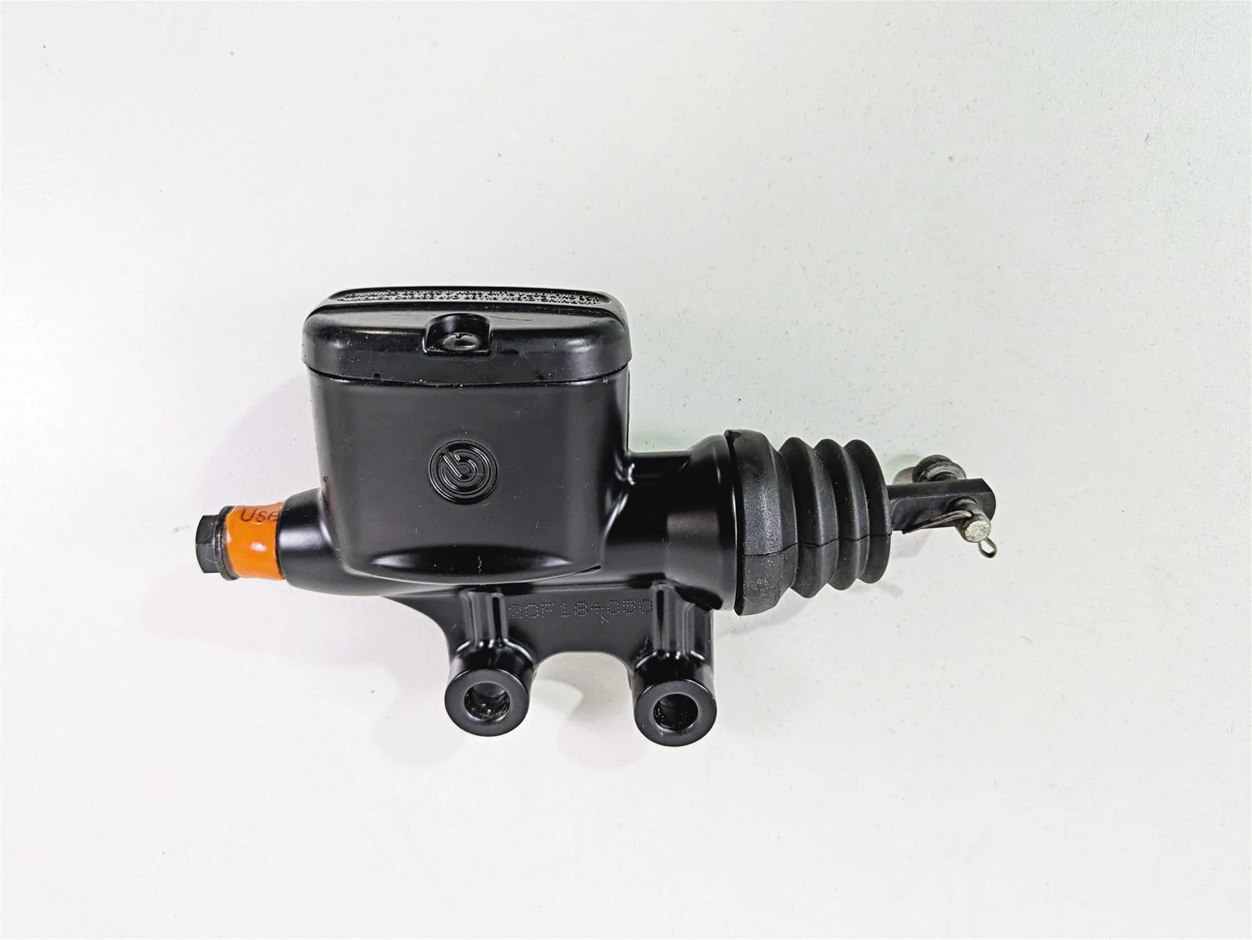 2021 Harley Touring FLTRX Road Glide Rear Brake Master Cylinder 41700028A - Image 7