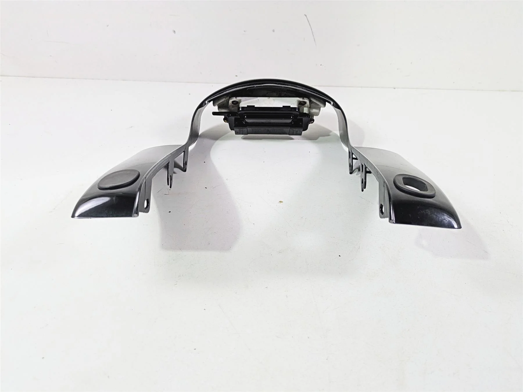 2021 Harley Touring FLTRX Road Glide Rear Fender Wing Fascia Light 59739-09 - Image 6
