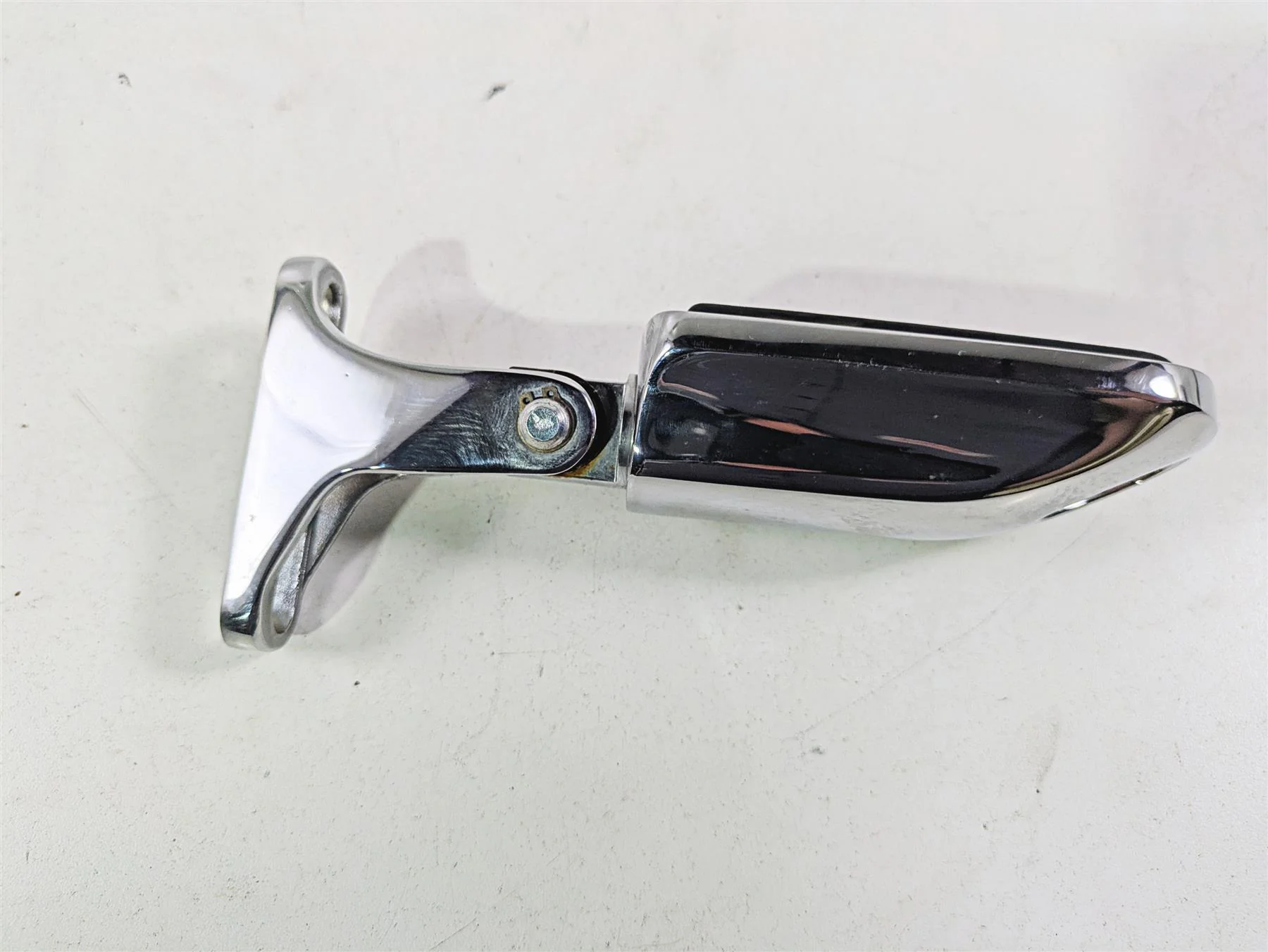 2021 Harley Touring FLTRX Road Glide Rear Passenger Footpeg Set 50500462A - Image 4