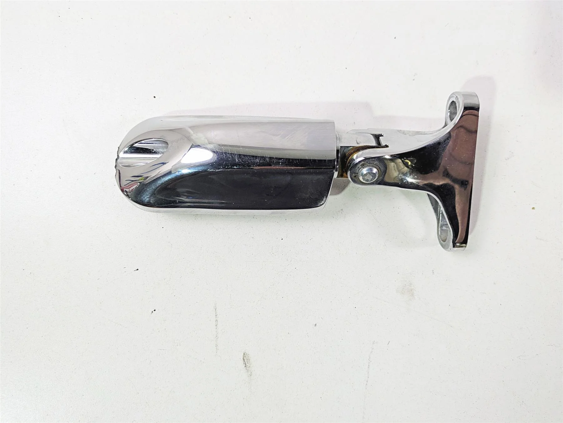 2021 Harley Touring FLTRX Road Glide Rear Passenger Footpeg Set 50500462A - Image 7