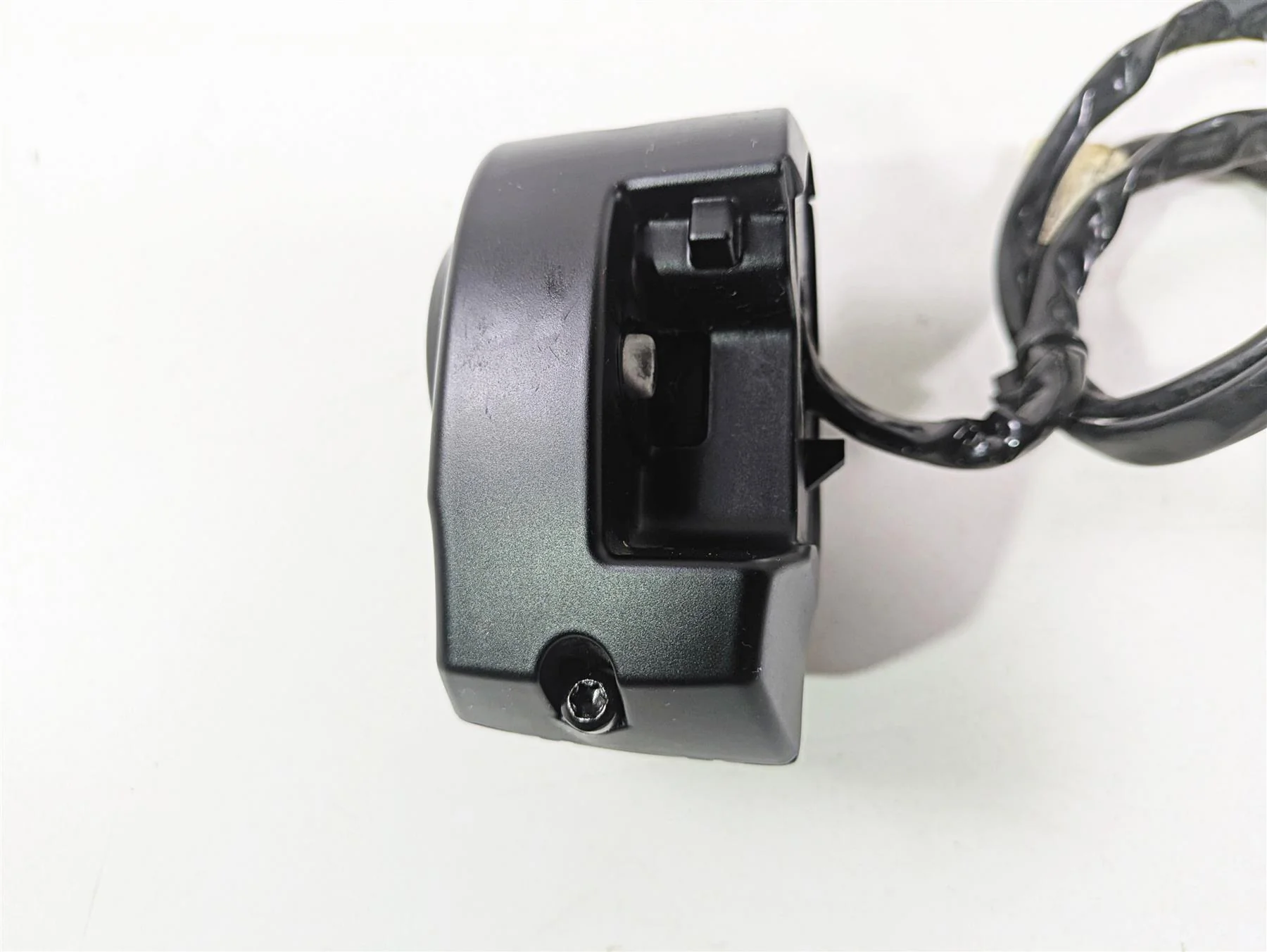 2021 Harley Touring FLTRX Road Glide Right Hand Control Switch Boom GTS 71500501 - Image 6
