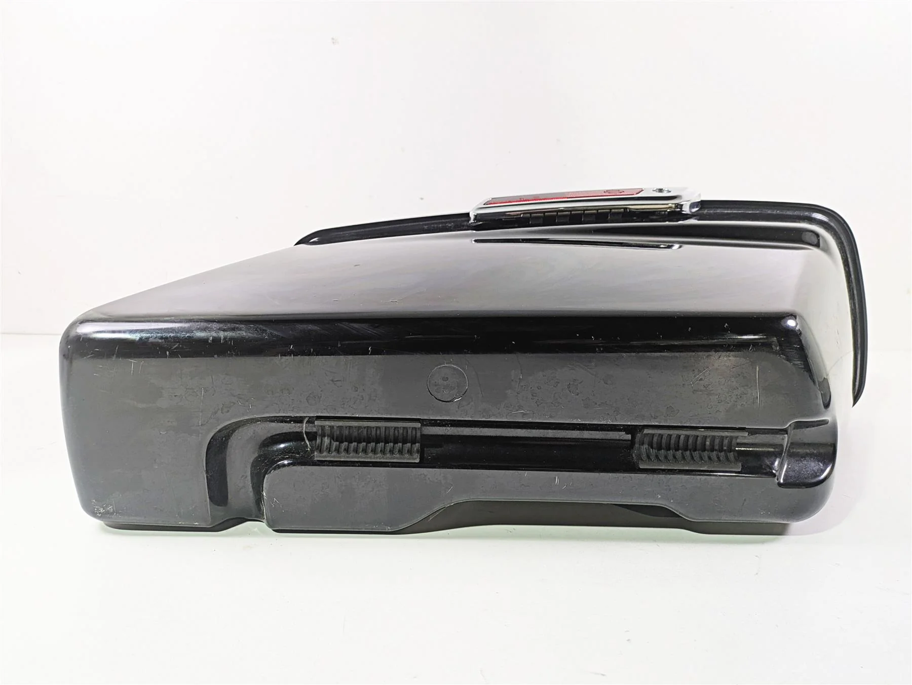 2021 Harley Touring FLTRX Road Glide Right Saddlebag Saddle Bag 90200412 - Image 5