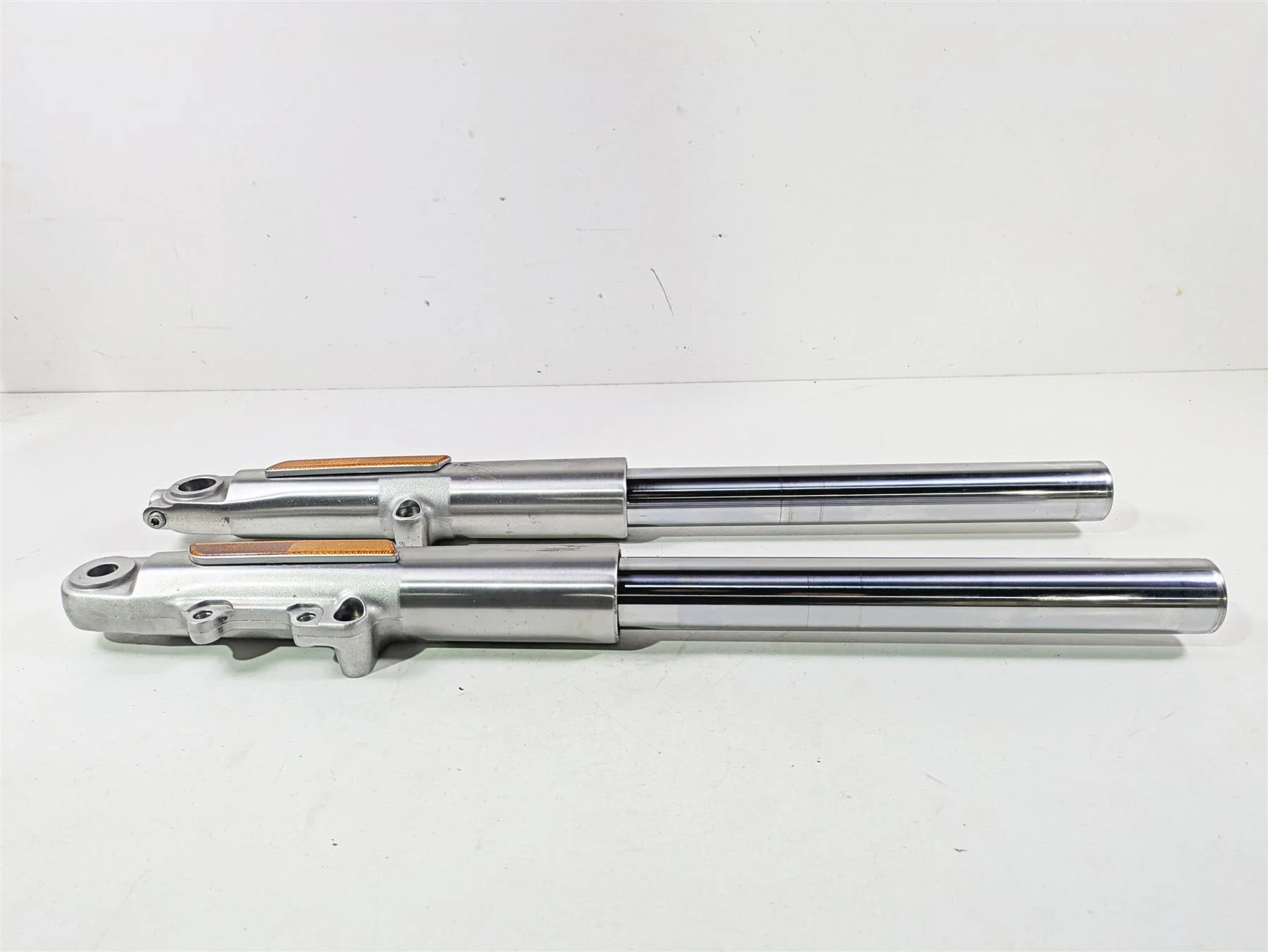 2021 Harley Touring FLTRX Road Glide Straight Front Forks 49Mm 45400102 45400103 - Image 6