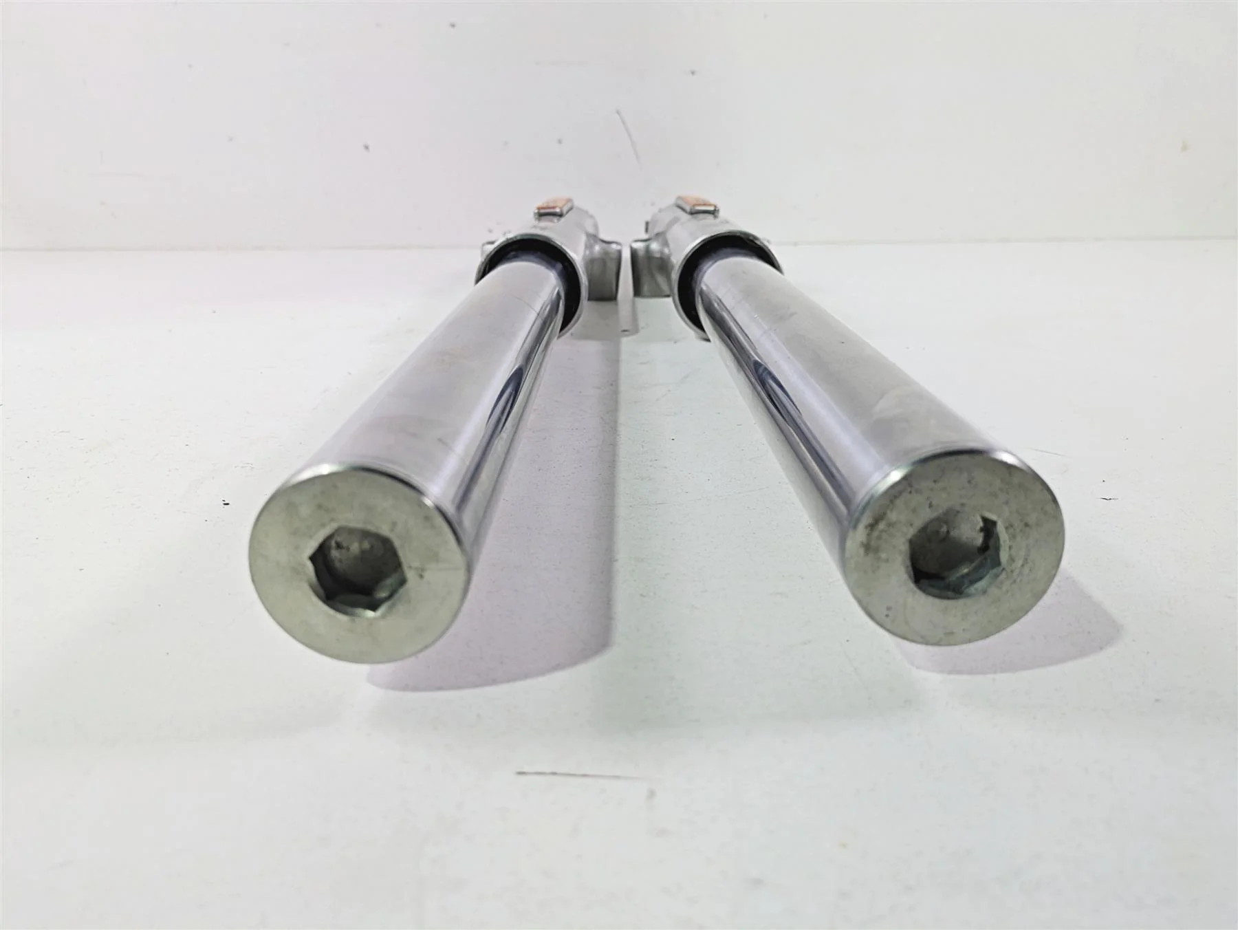 2021 Harley Touring FLTRX Road Glide Straight Front Forks 49Mm 45400102 45400103 - Image 7