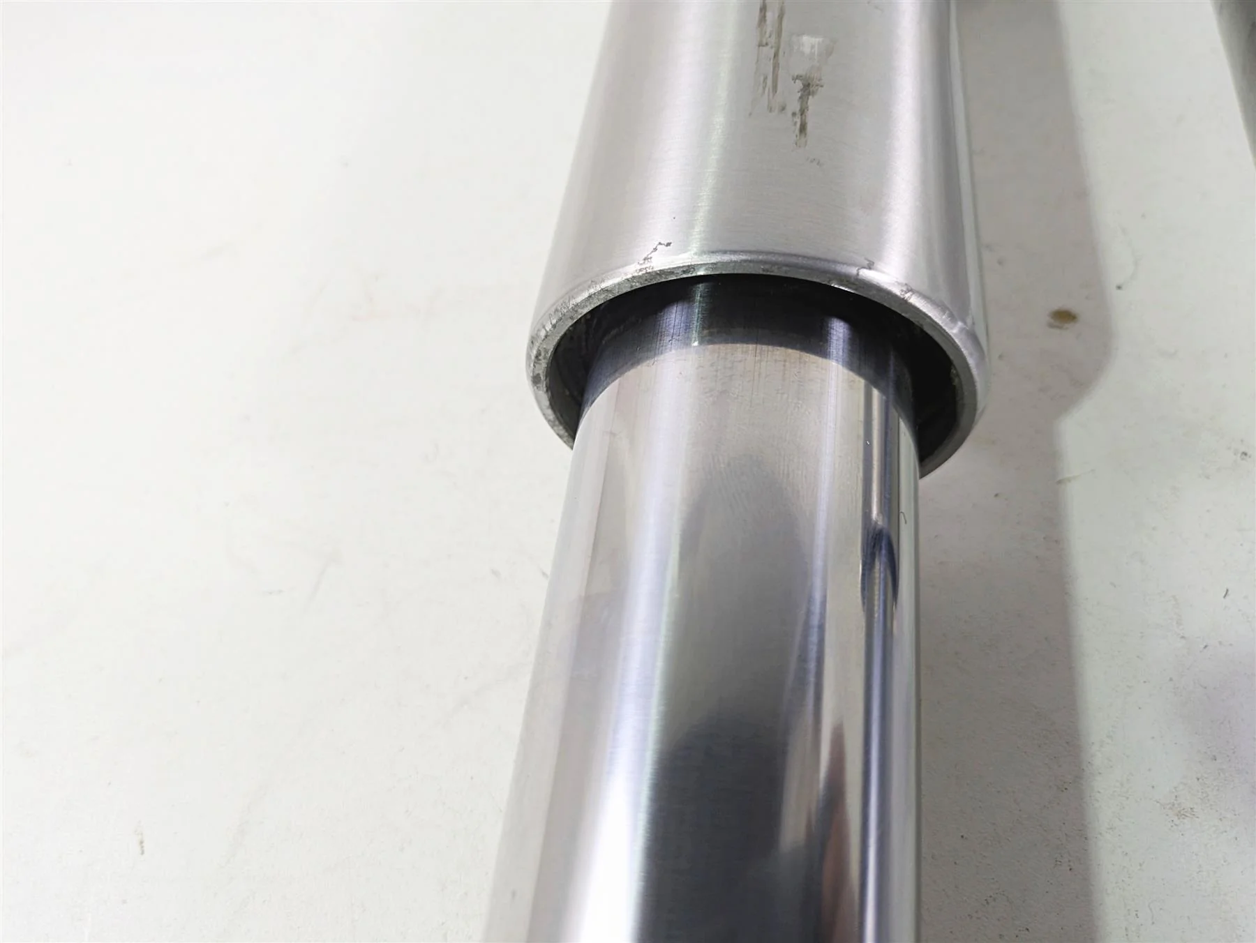 2021 Harley Touring FLTRX Road Glide Straight Front Forks 49Mm 45400102 45400103 - Image 9