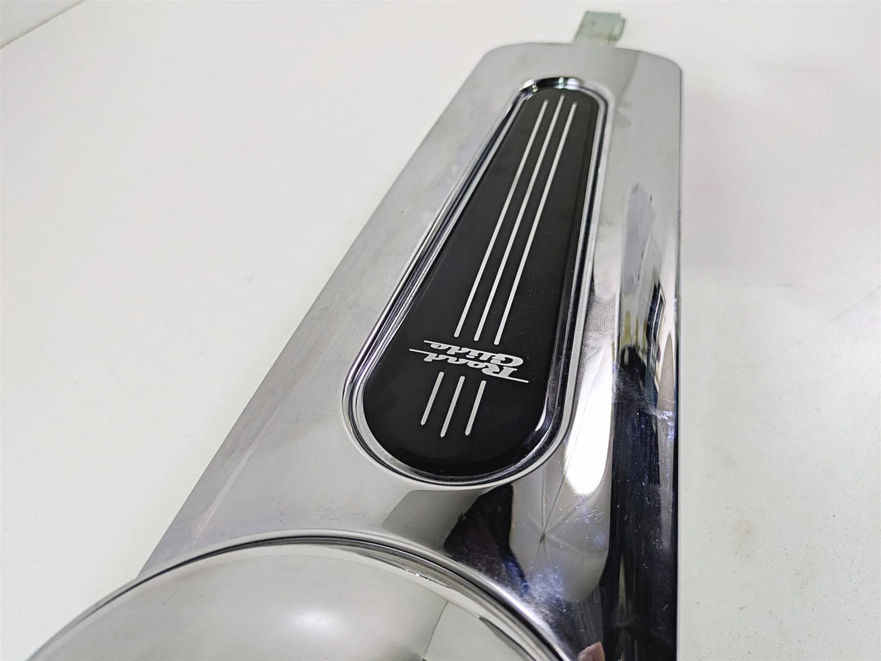 2021 Harley Touring FLTRX Road Glide Upper Fuel Tank Dash Cover 69214-08 - Image 12