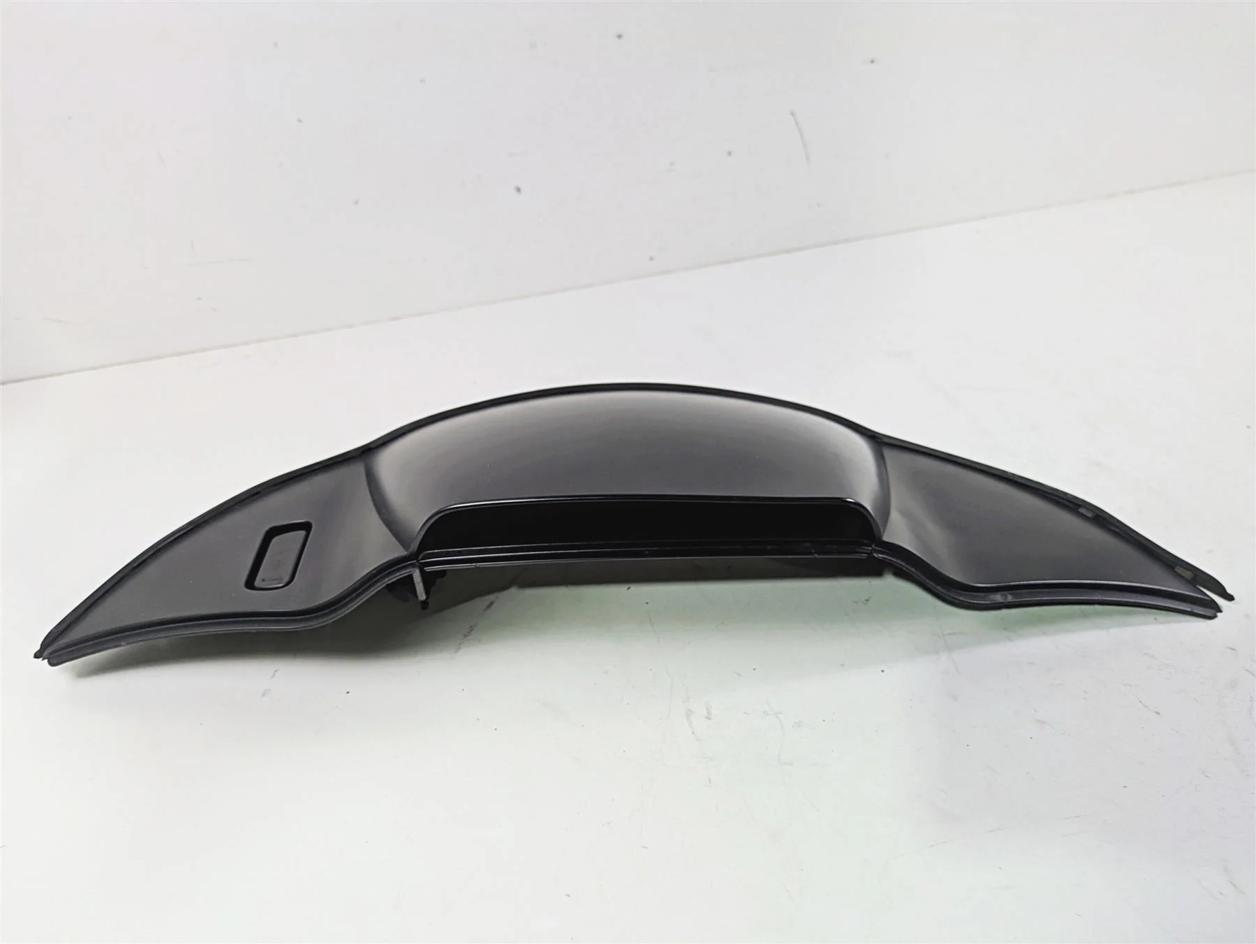 2021 Harley Touring FLTRX Road Glide Windshield Screen & Trim -Read 29200041BYM - Image 7