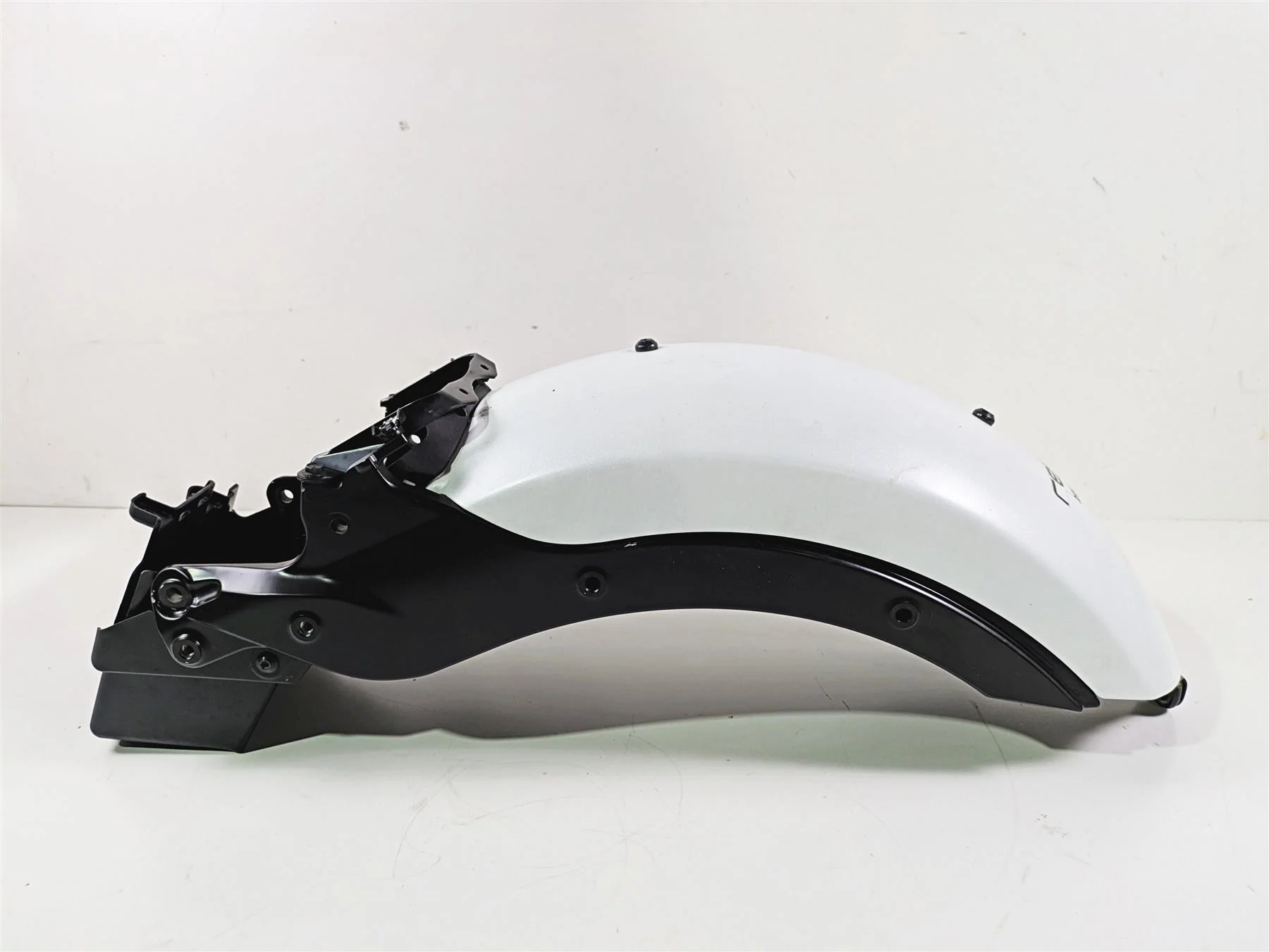 2021 Honda CMX500 Rebel Rear Fender & Struts Mounts Holder 80110-MKG-T00ZB - Image 2