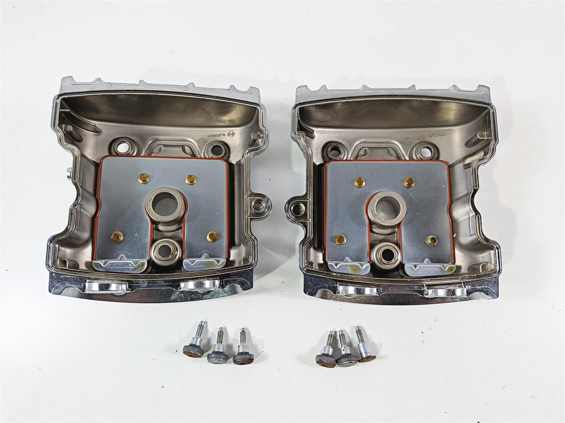 2021 Indian Scout 1200 Chrome Front Rear Valve Cover Set 1205978 1205979 - Image 6