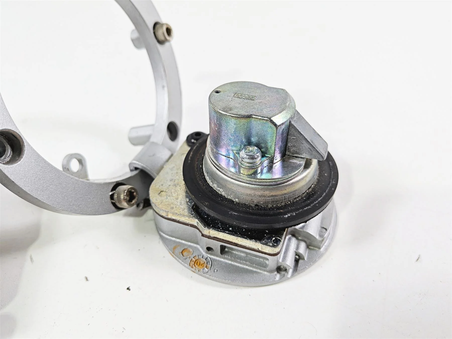 2021 Indian Scout 1200 Ignition Switch Gas Cap Key Lock Set -READ 4016935 - Image 8