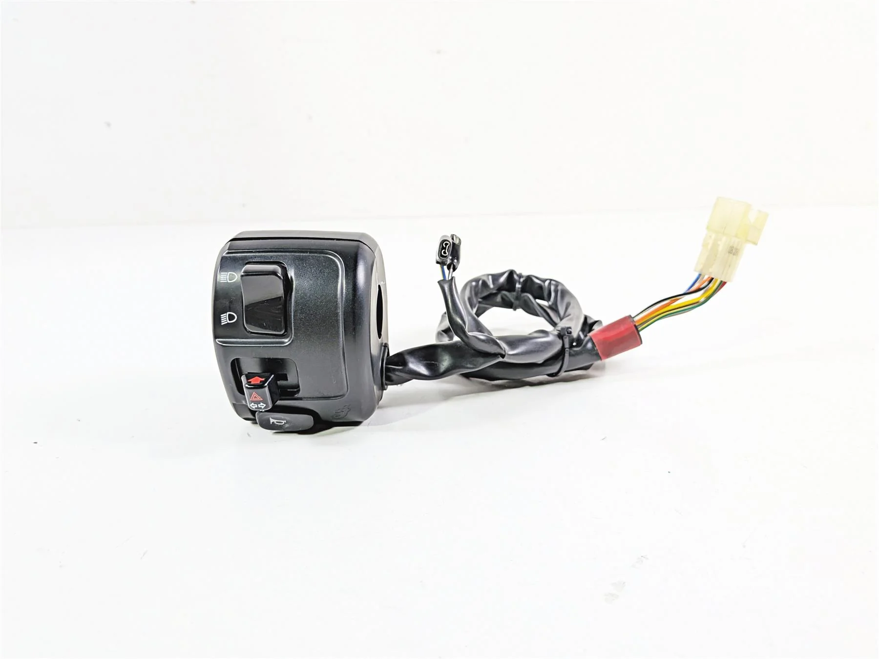 2021 Indian Scout 1200 Left Hand Control Switch Light Blinker Horn 4014449 - Image 2