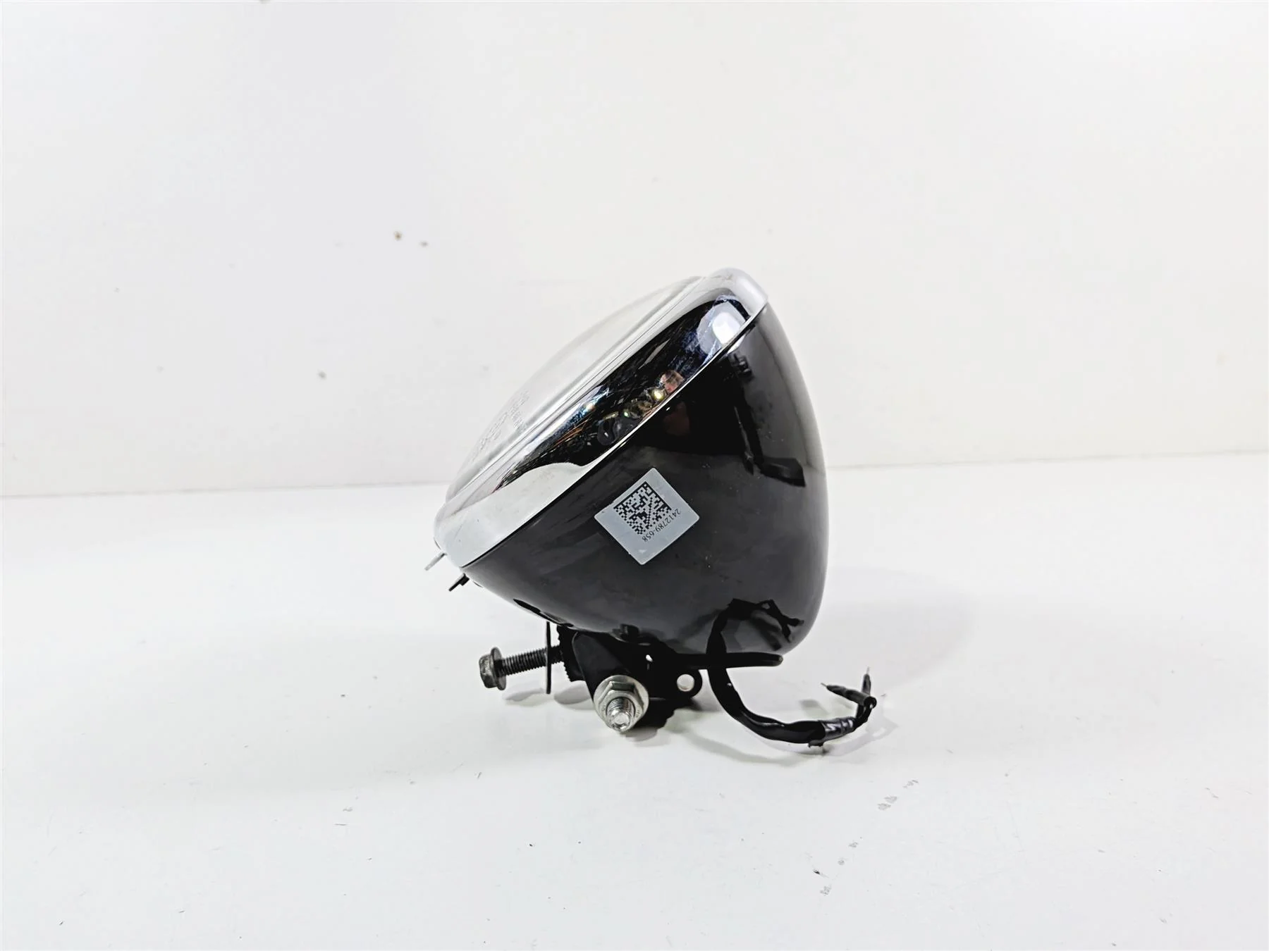 2021 Indian Scout 1200 Nice Headlight Lamp & Mounts 395miles only 2412789 - Image 3