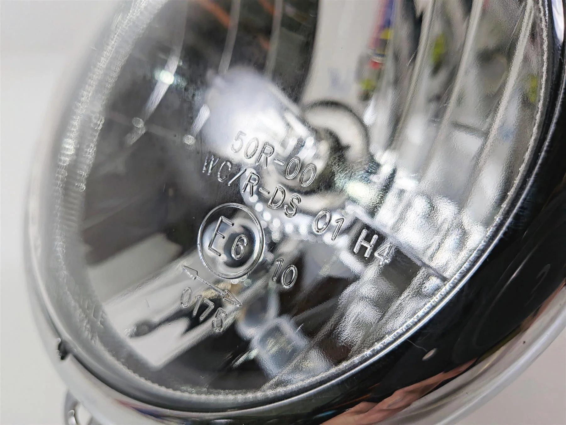 2021 Indian Scout 1200 Nice Headlight Lamp & Mounts 395miles only 2412789 - Image 4