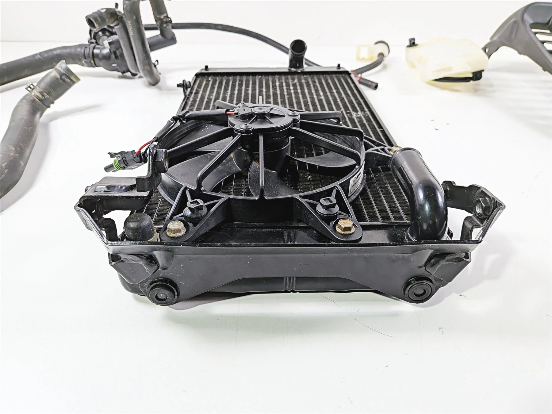 2021 Indian Scout 1200 Radiator Fan Reservoir Hoses Cover 1241391 - Image 10