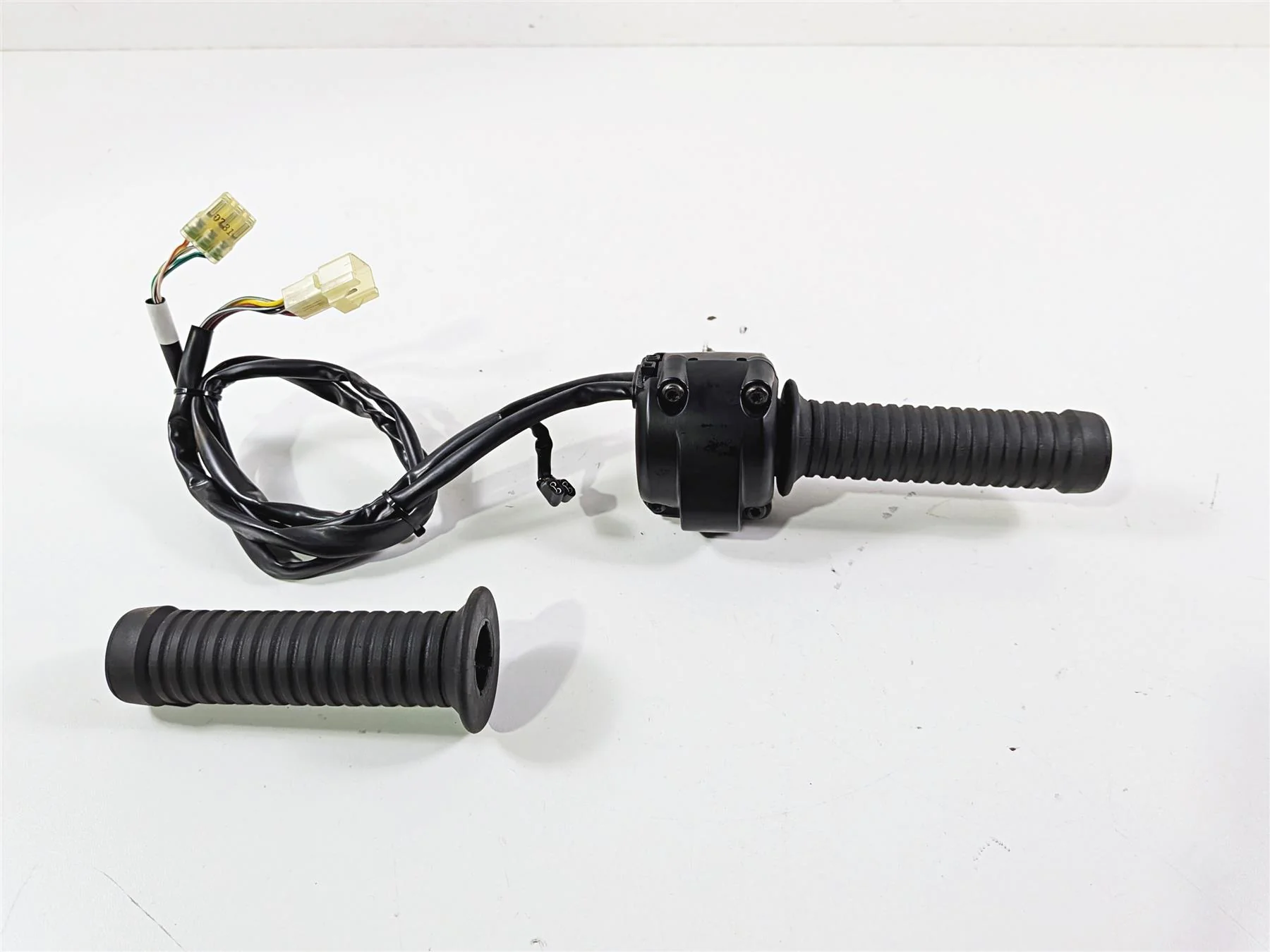 2021 Indian Scout 1200 Right Hand Control Switch Start Kill 395miles 4014450 - Image 6