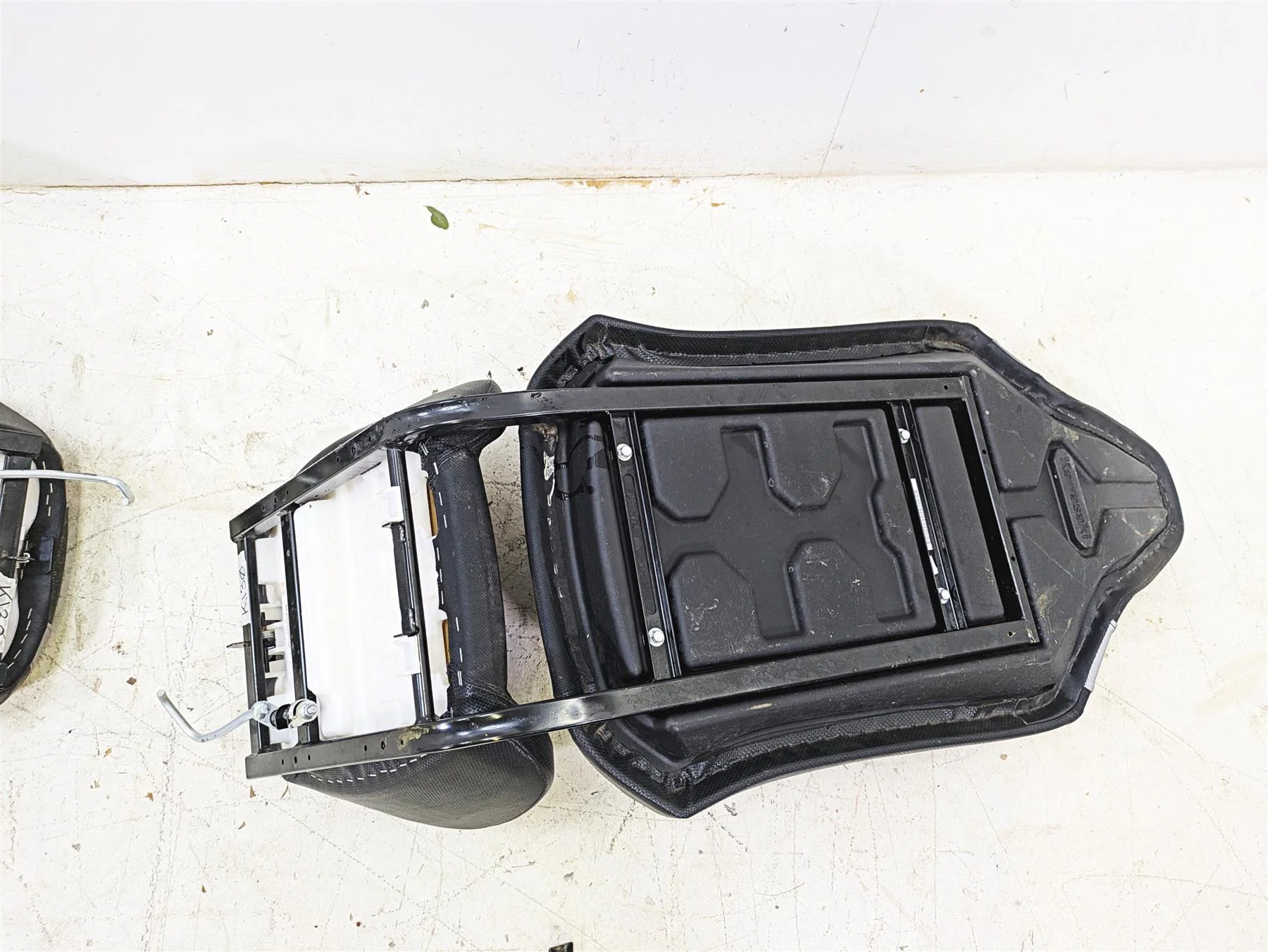 2021 Kawasaki Teryx KRX KRF 1000 Driver Passenger Seat Set 53007-0440 - Image 10