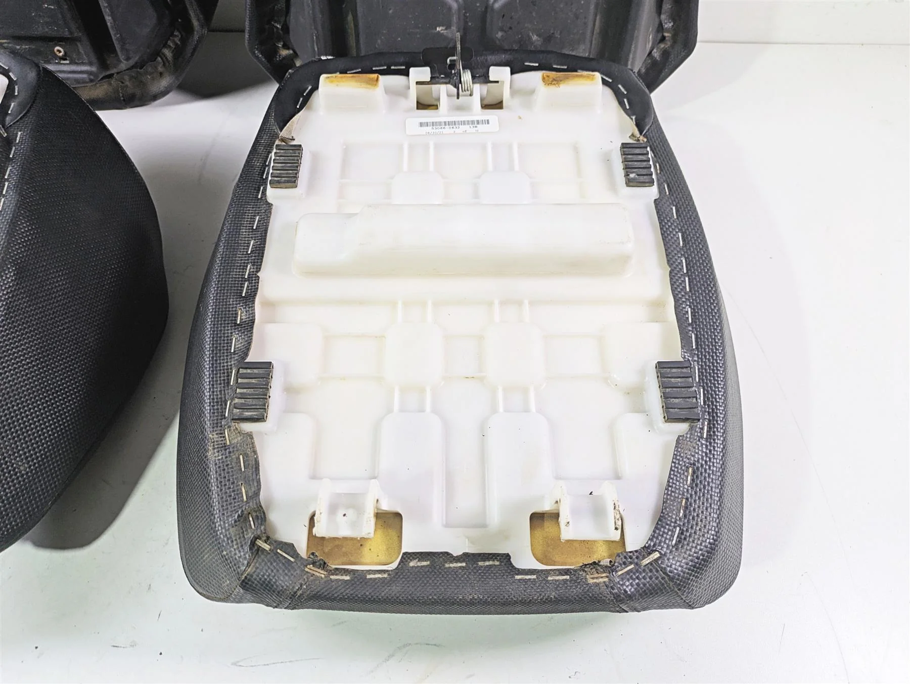2021 Kawasaki Teryx KRX KRF 1000 Driver Passenger Seat Set 53007-0440 - Image 10