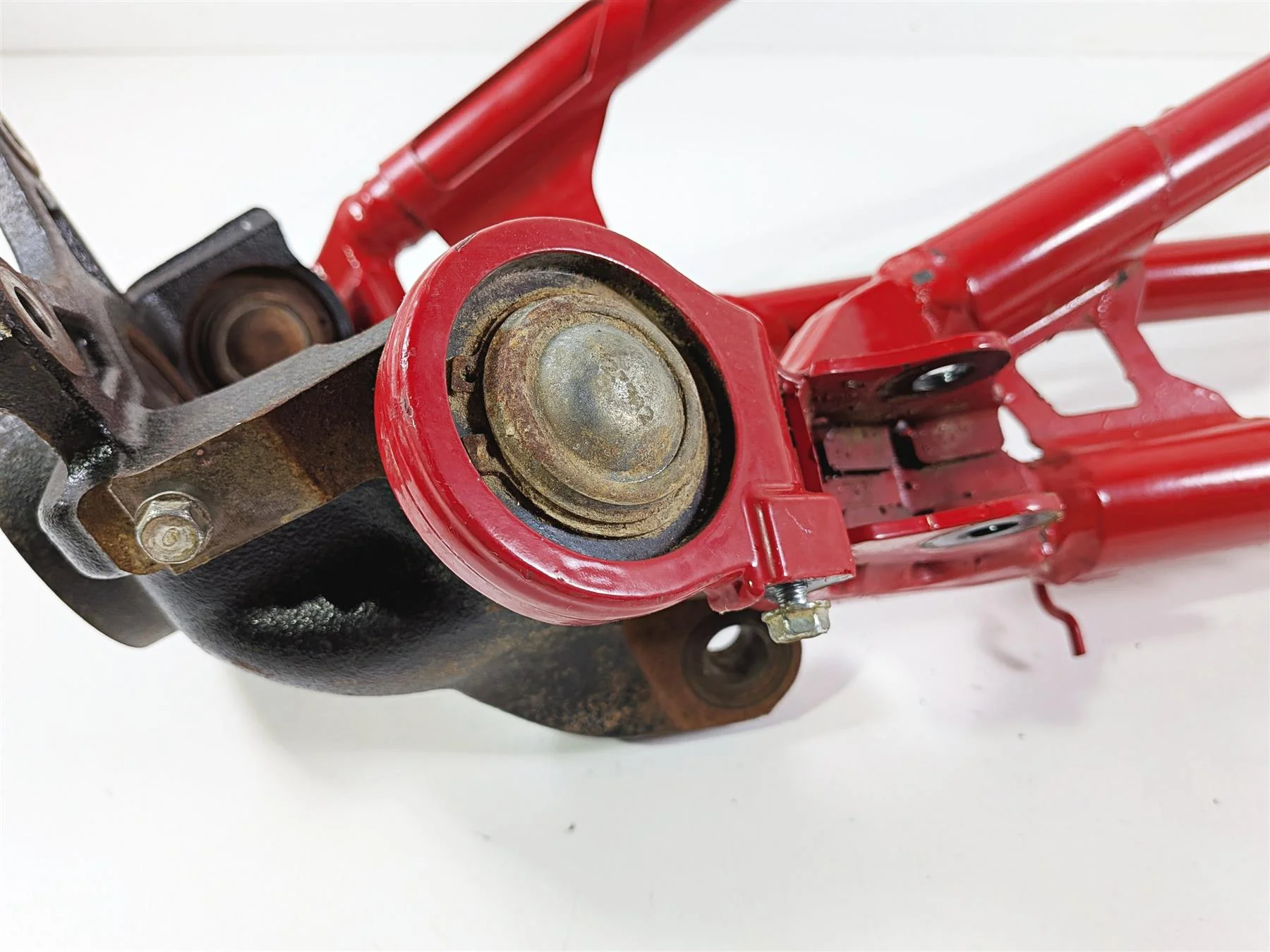 2021 Kawasaki Teryx KRX KRF 1000 ES Front Left Knee Assembly 39007-0463 - Image 6