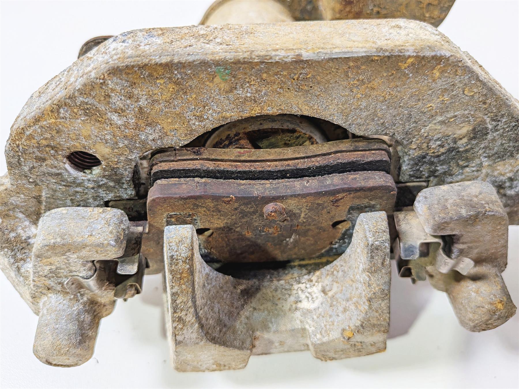 2021 Kawasaki Teryx KRX KRF 1000 ES Rear Brake Caliper Set 43080-0223 43080-0224 - Image 9
