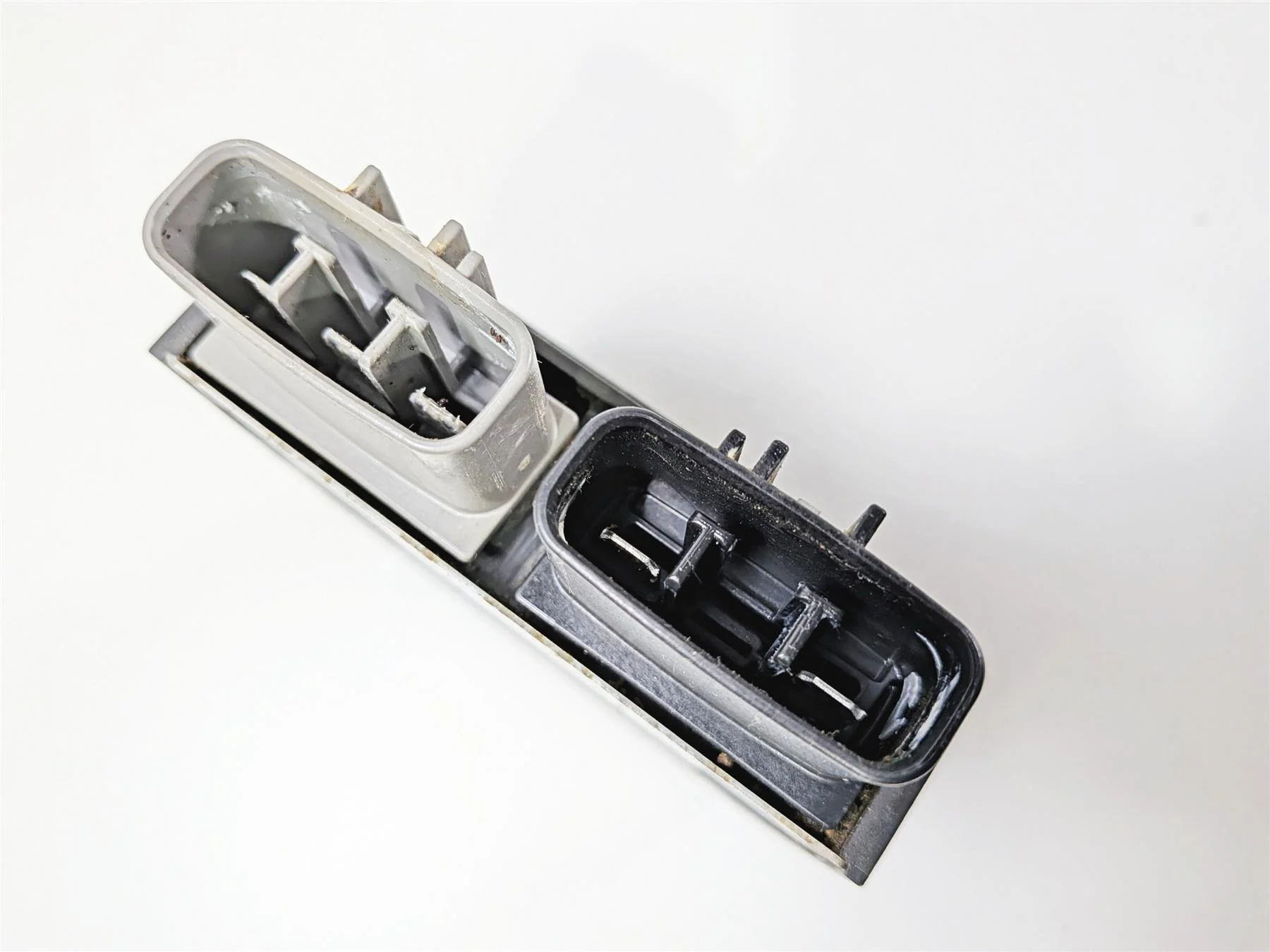 2021 Kawasaki Teryx KRX KRF 1000 ES Rectifier Voltage Regulator 21066-0771 - Image 9
